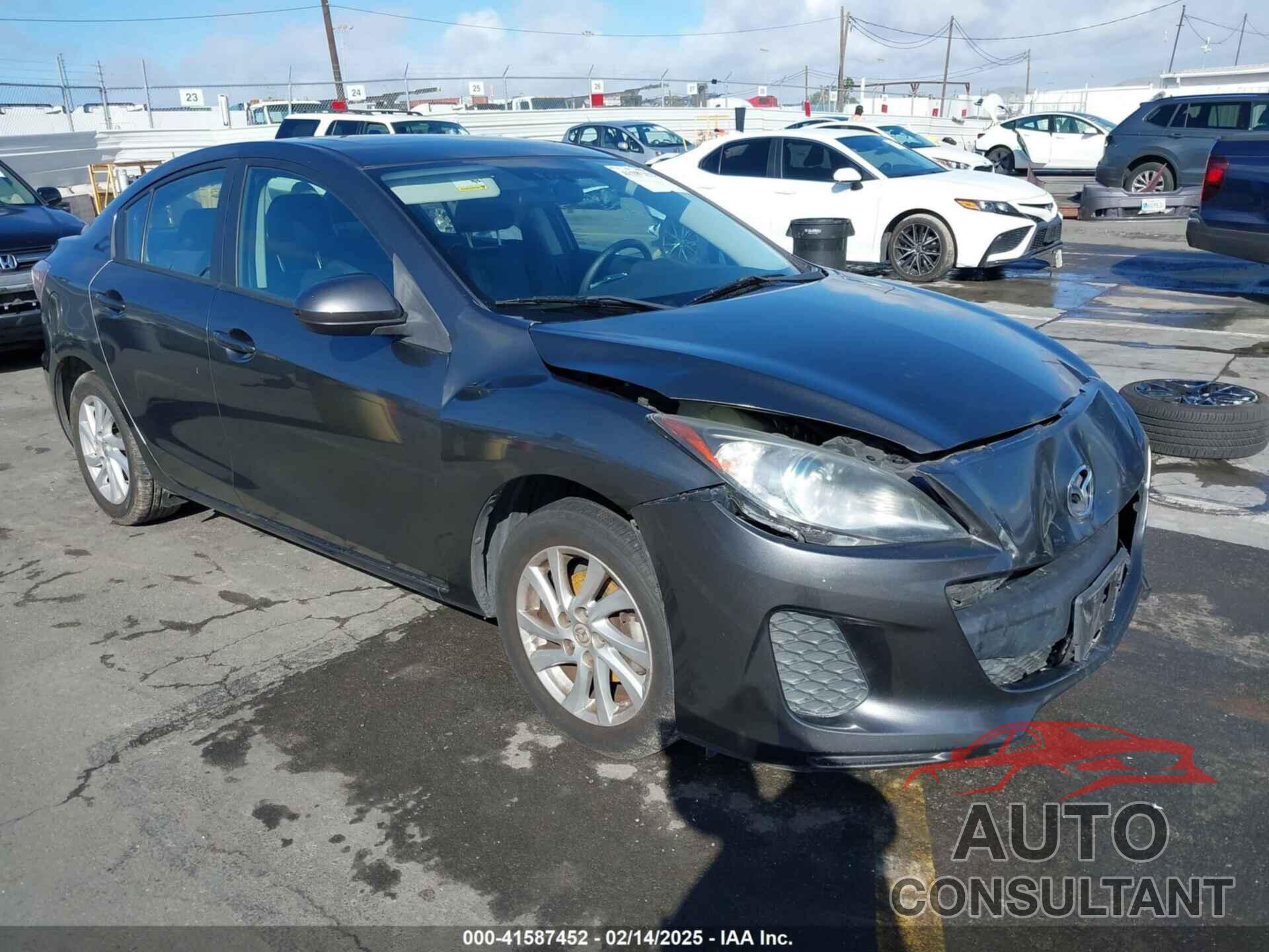 MAZDA MAZDA3 2012 - JM1BL1W85C1673206