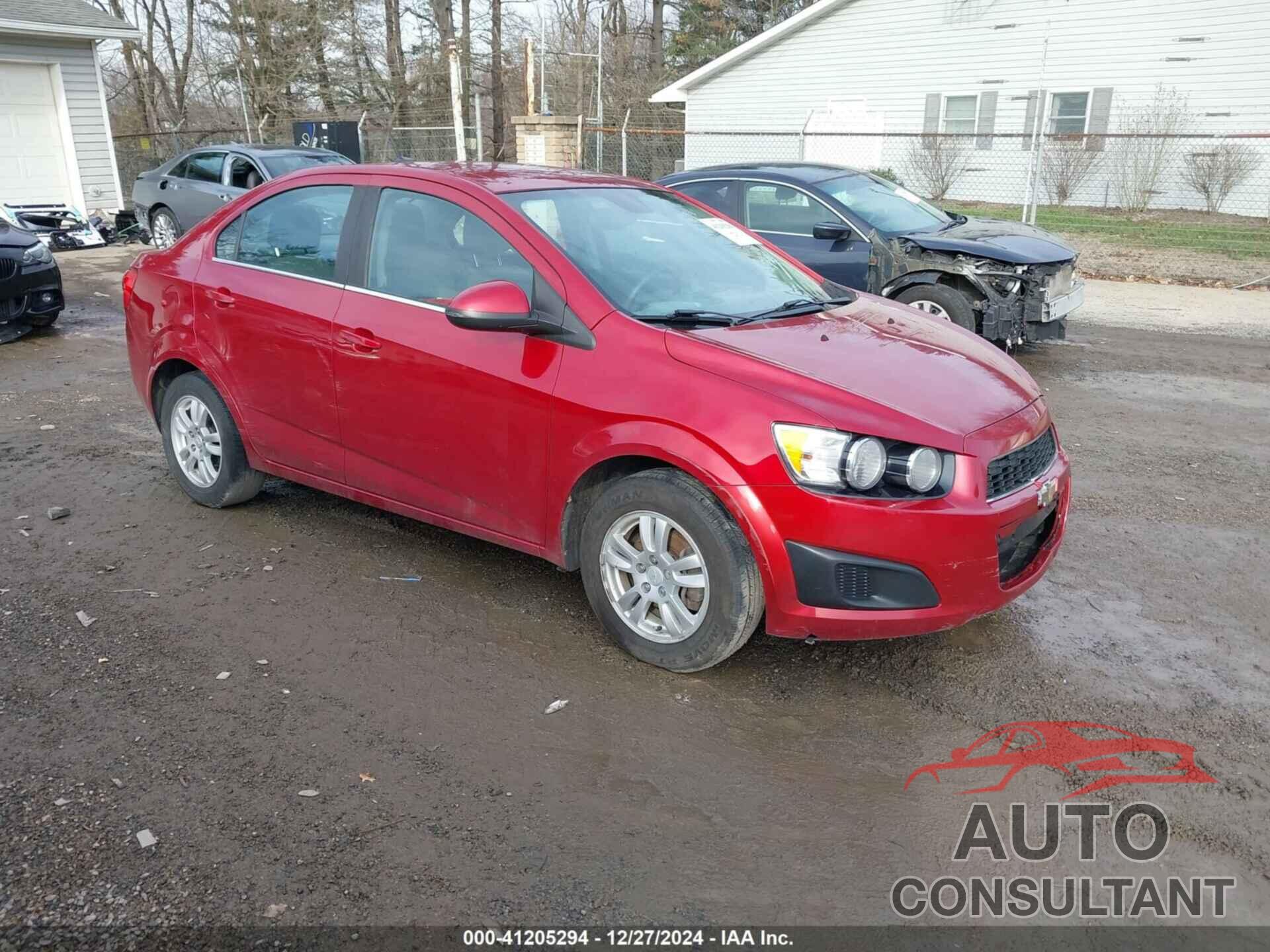 CHEVROLET SONIC 2013 - 1G1JC5SH8D4148299