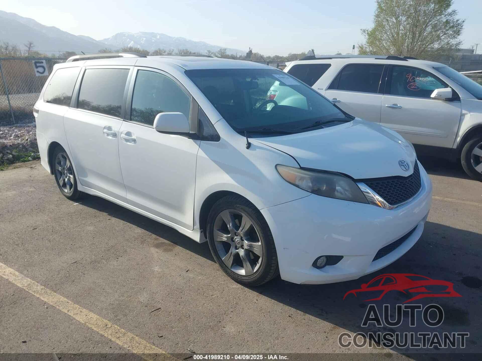 TOYOTA SIENNA 2012 - 5TDXK3DC1CS221798