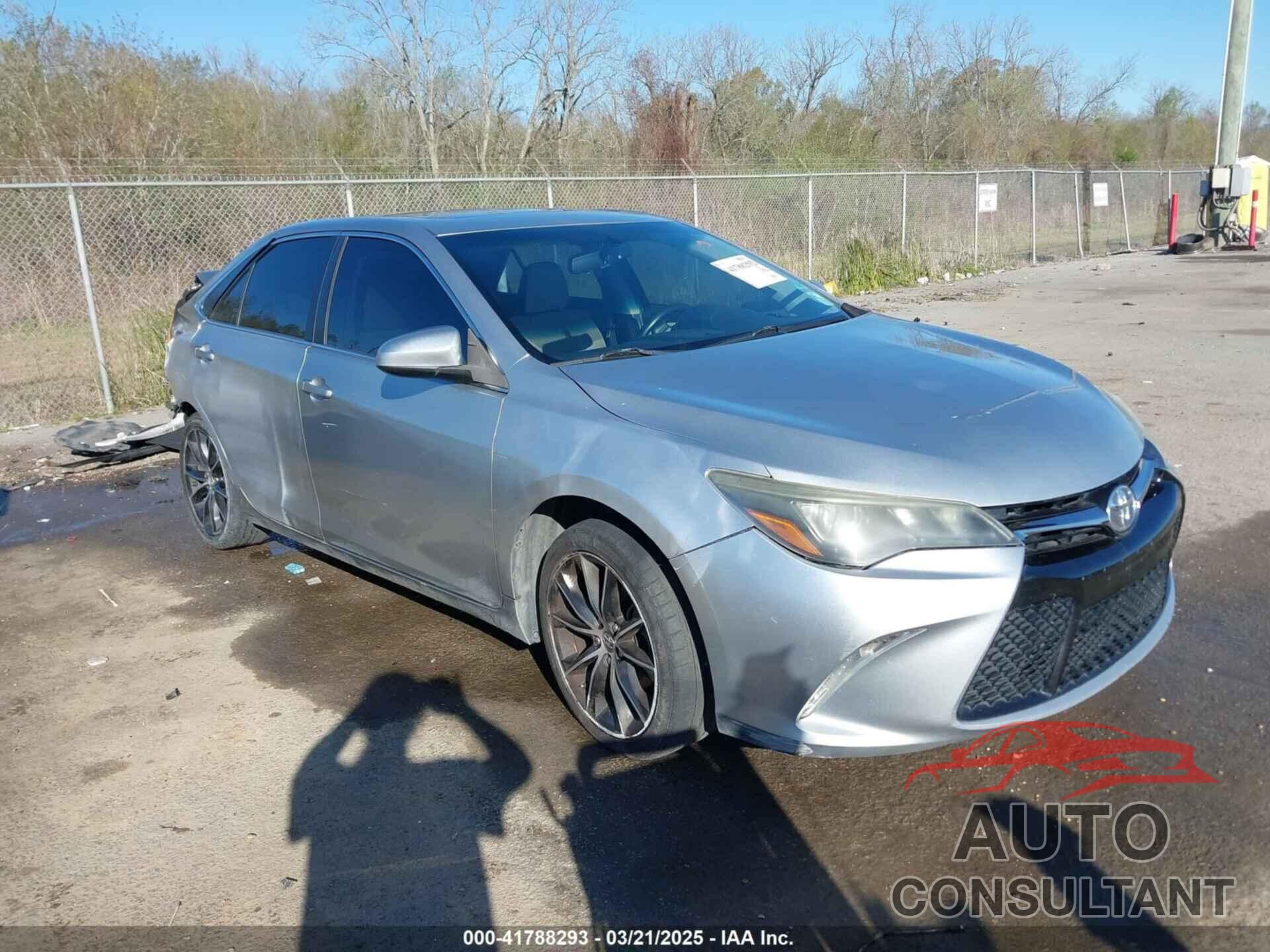 TOYOTA CAMRY 2015 - 4T1BK1FKXFU557271