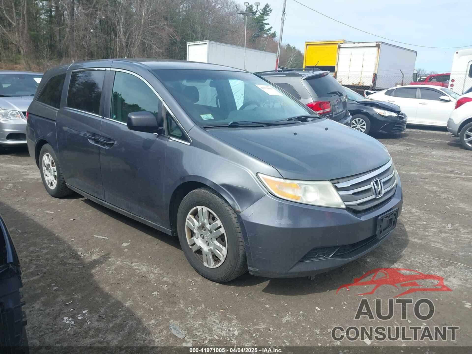 HONDA ODYSSEY 2011 - 5FNRL5H23BB020474