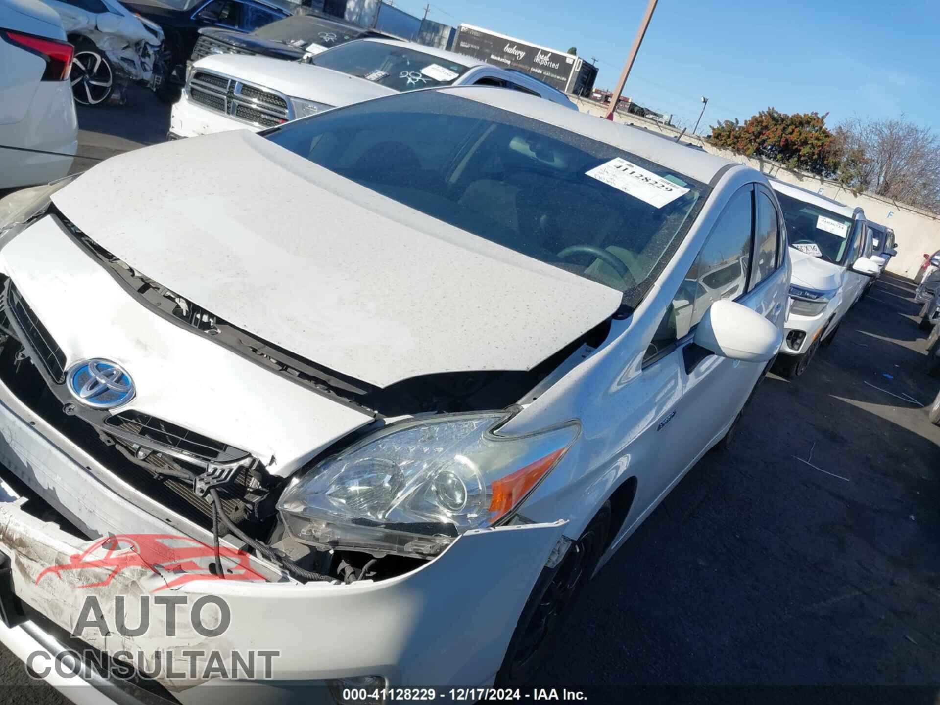 TOYOTA PRIUS 2015 - JTDKN3DU5F0400573