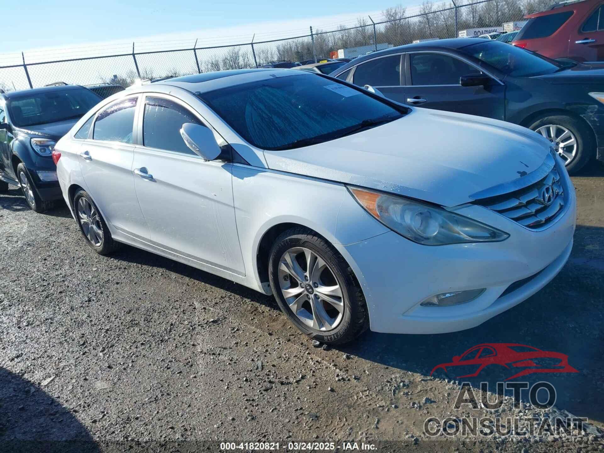 HYUNDAI SONATA 2011 - 5NPEC4AC0BH089653