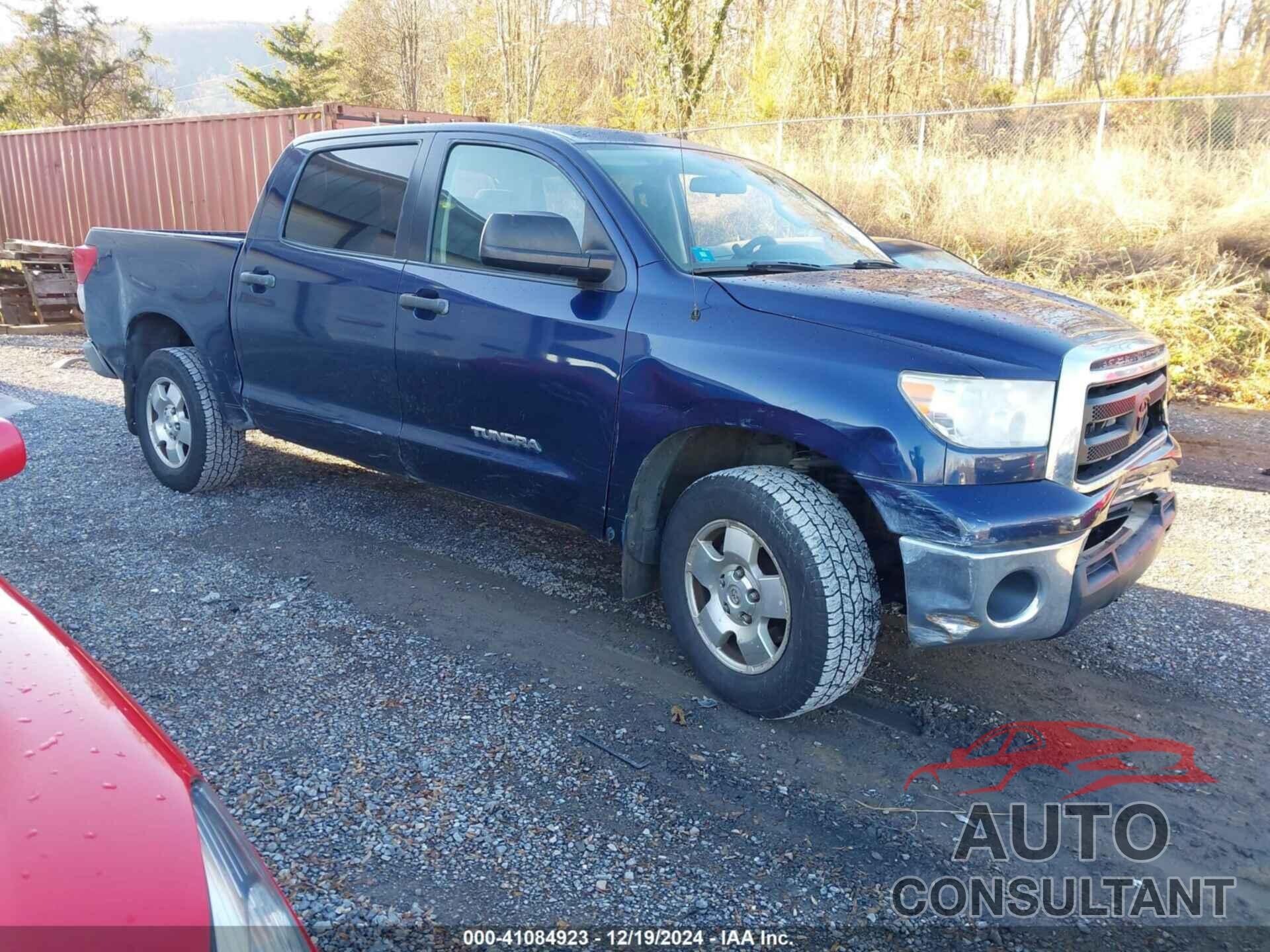 TOYOTA TUNDRA 2011 - 5TFDM5F13BX017615