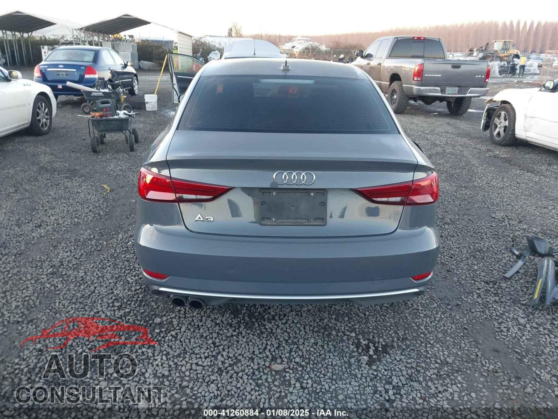 AUDI A3 2017 - WAUAUGFF8H1044439