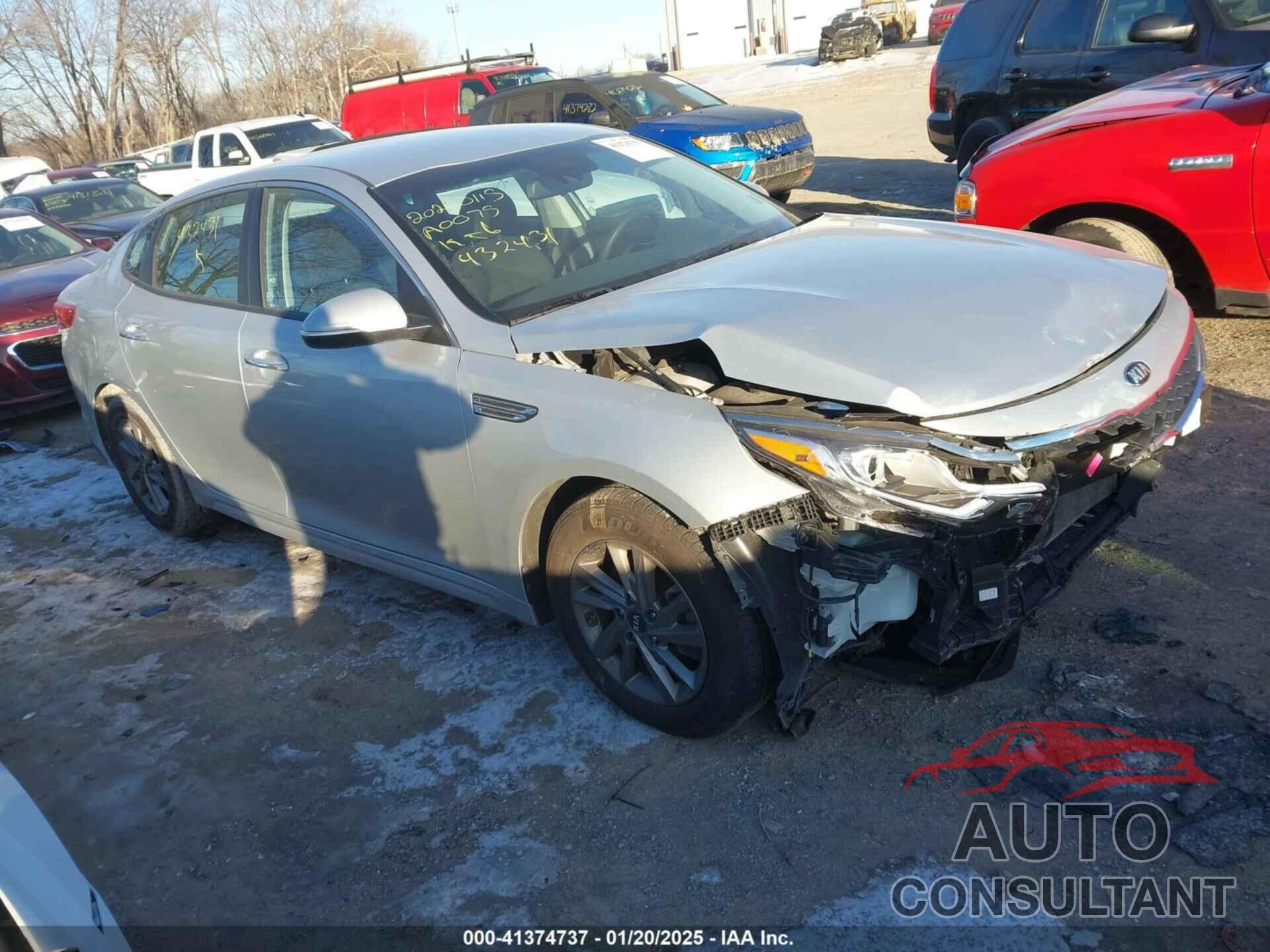 KIA OPTIMA 2020 - 5XXGT4L37LG432431
