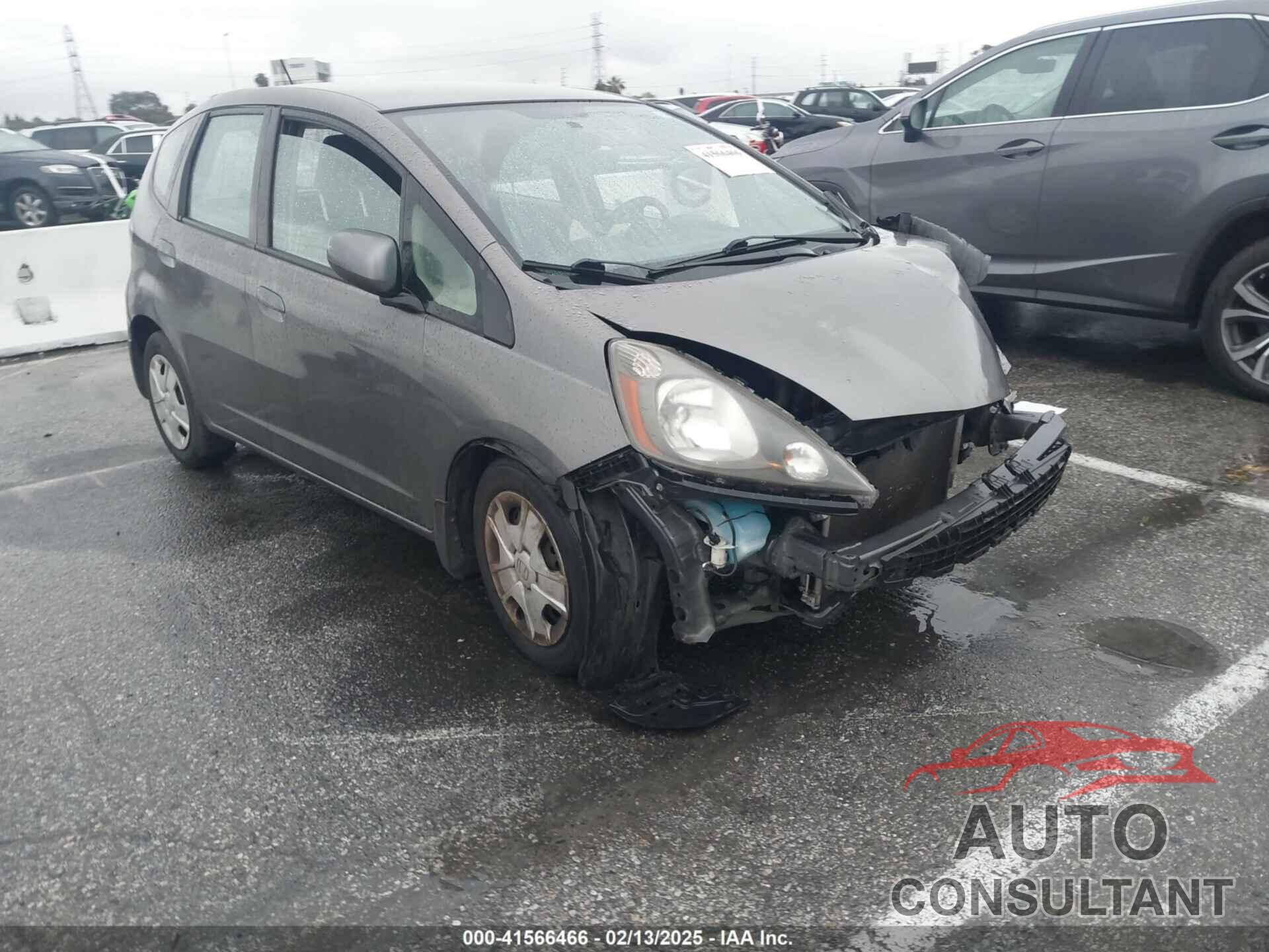 HONDA FIT 2013 - JHMGE8H38DC034560