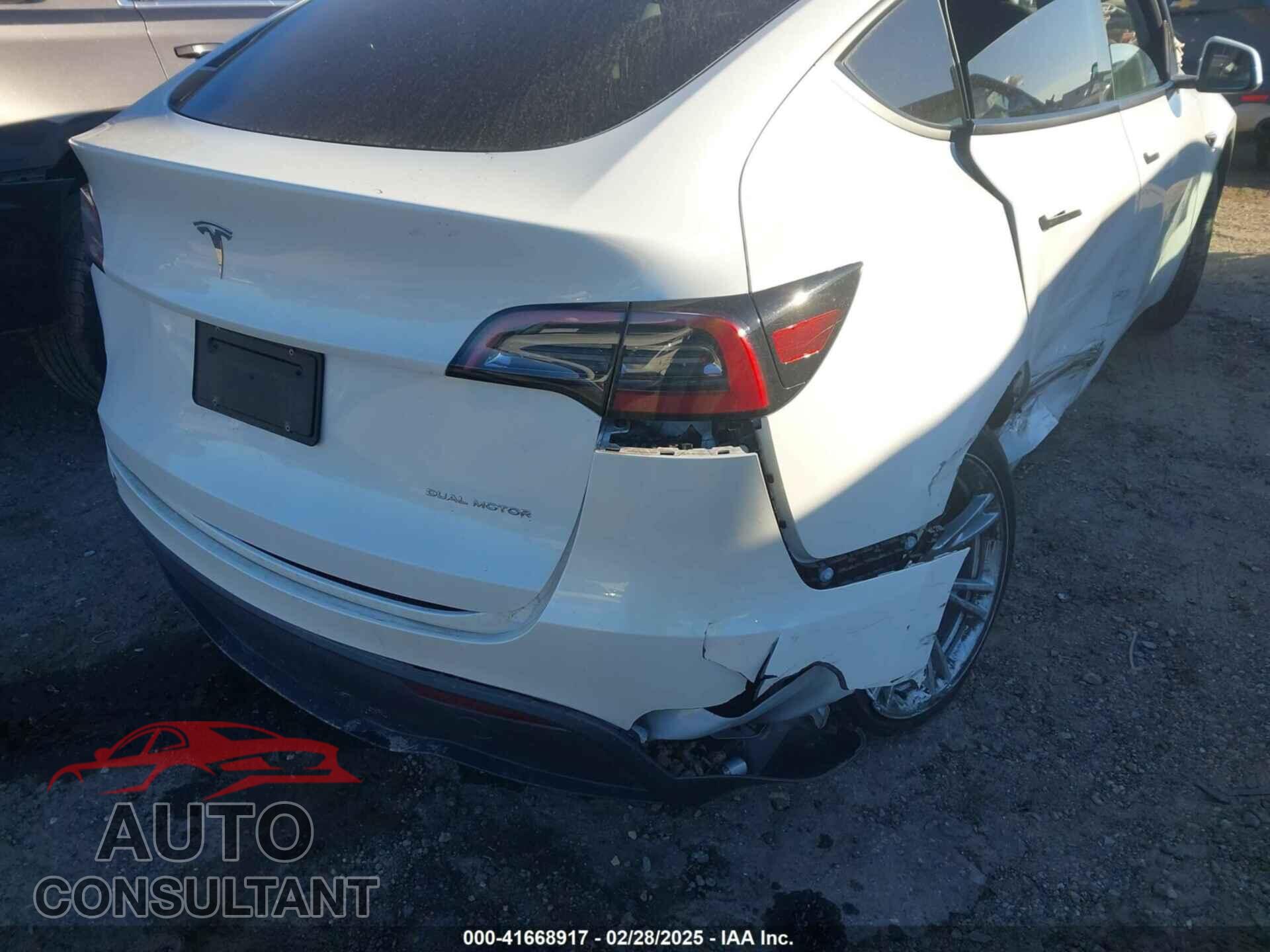 TESLA MODEL Y 2023 - 7SAYGAEE3PF753657