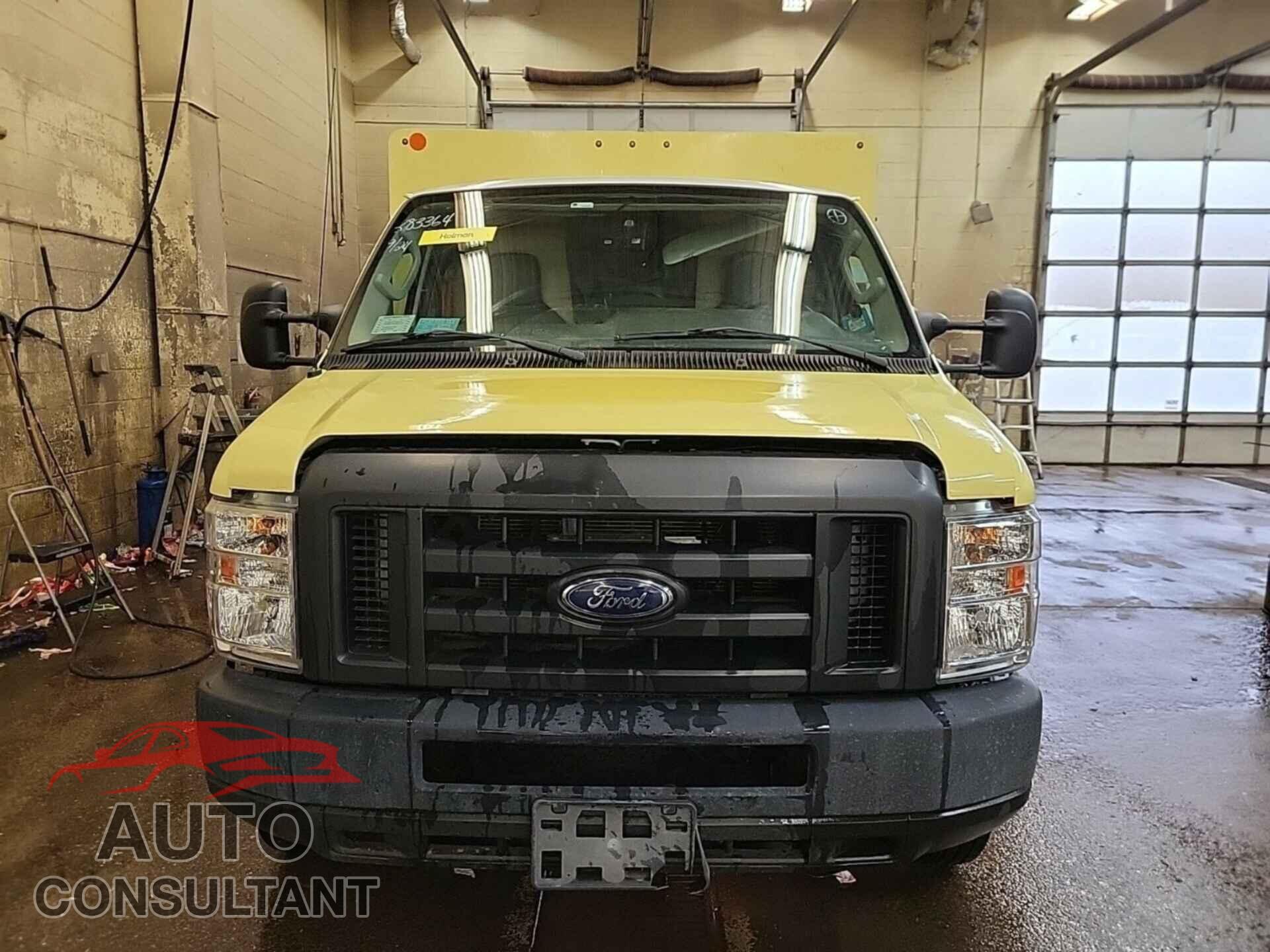 FORD E-450 CUTAWAY 2018 - 1FDXE4FS8JDC17754