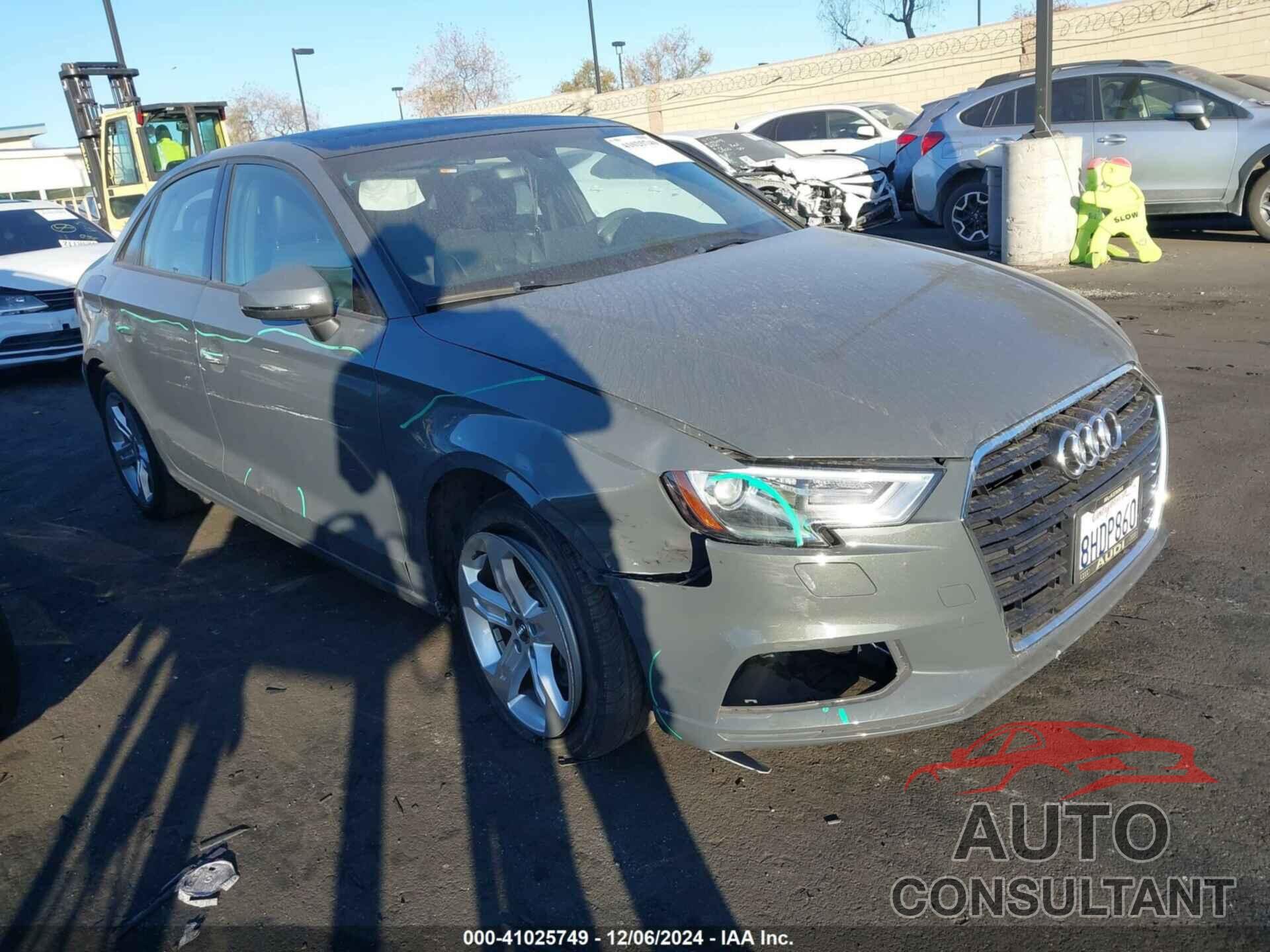 AUDI A3 2018 - WAUAUGFF2J1077829