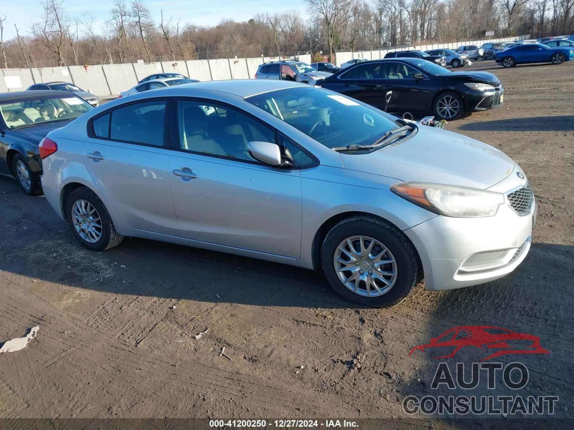 KIA FORTE 2014 - KNAFK4A66E5175116