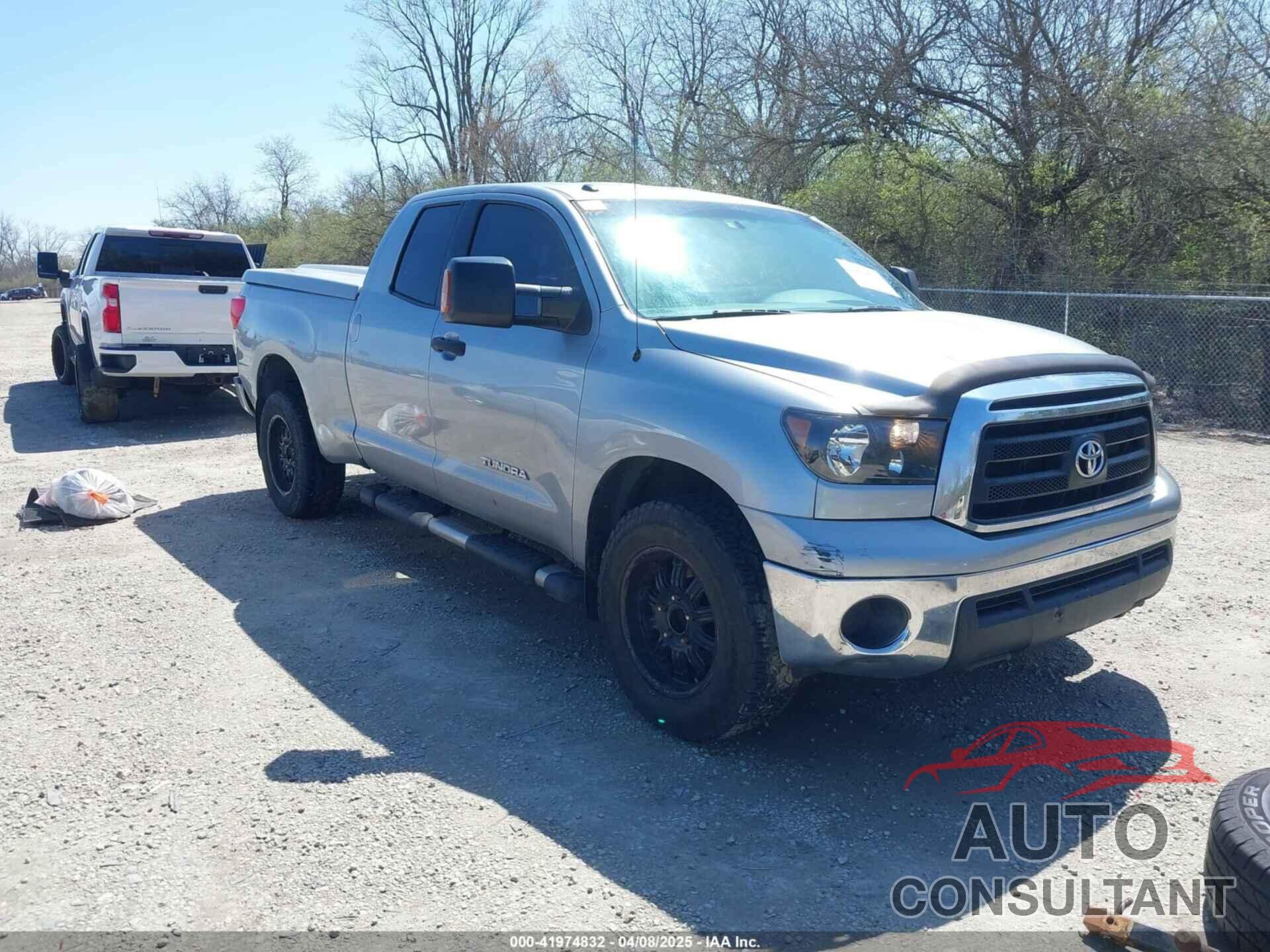 TOYOTA TUNDRA 2013 - 5TFRM5F18DX061635