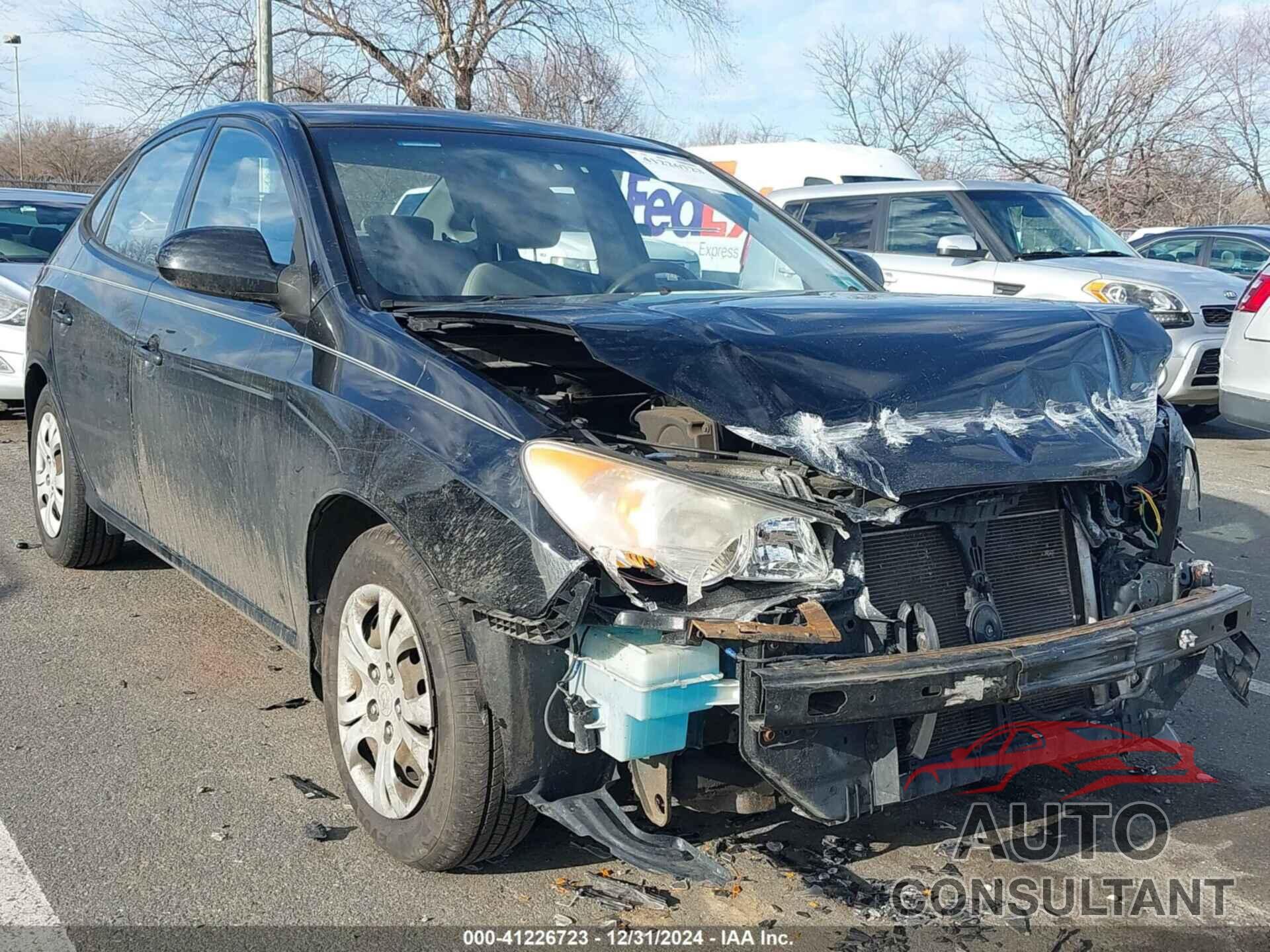 HYUNDAI ELANTRA 2010 - KMHDU4AD2AU947318