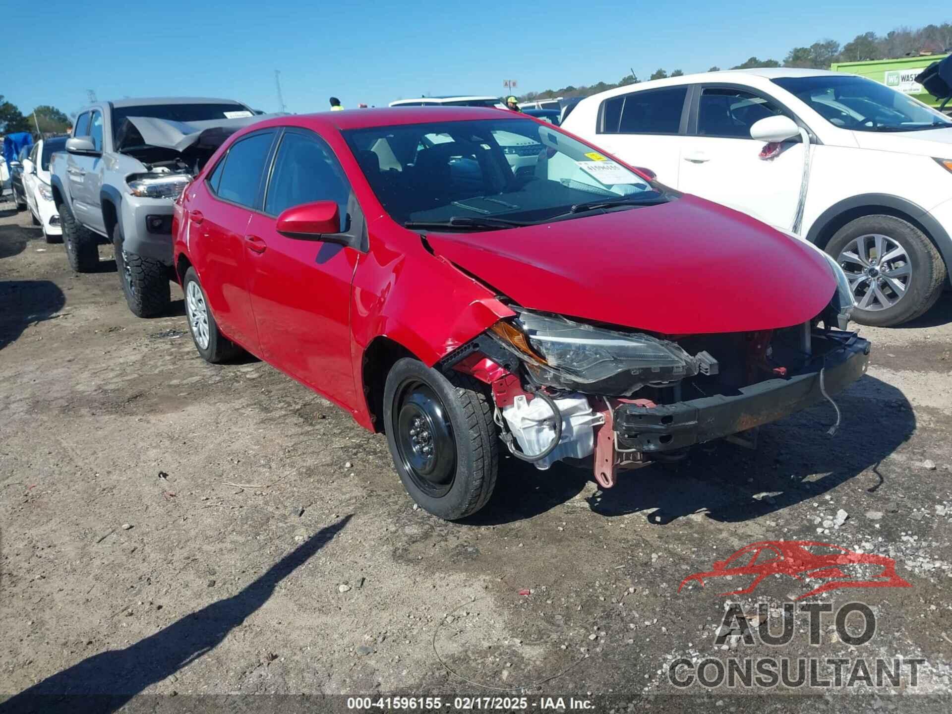 TOYOTA COROLLA 2018 - 5YFBURHE8JP815619