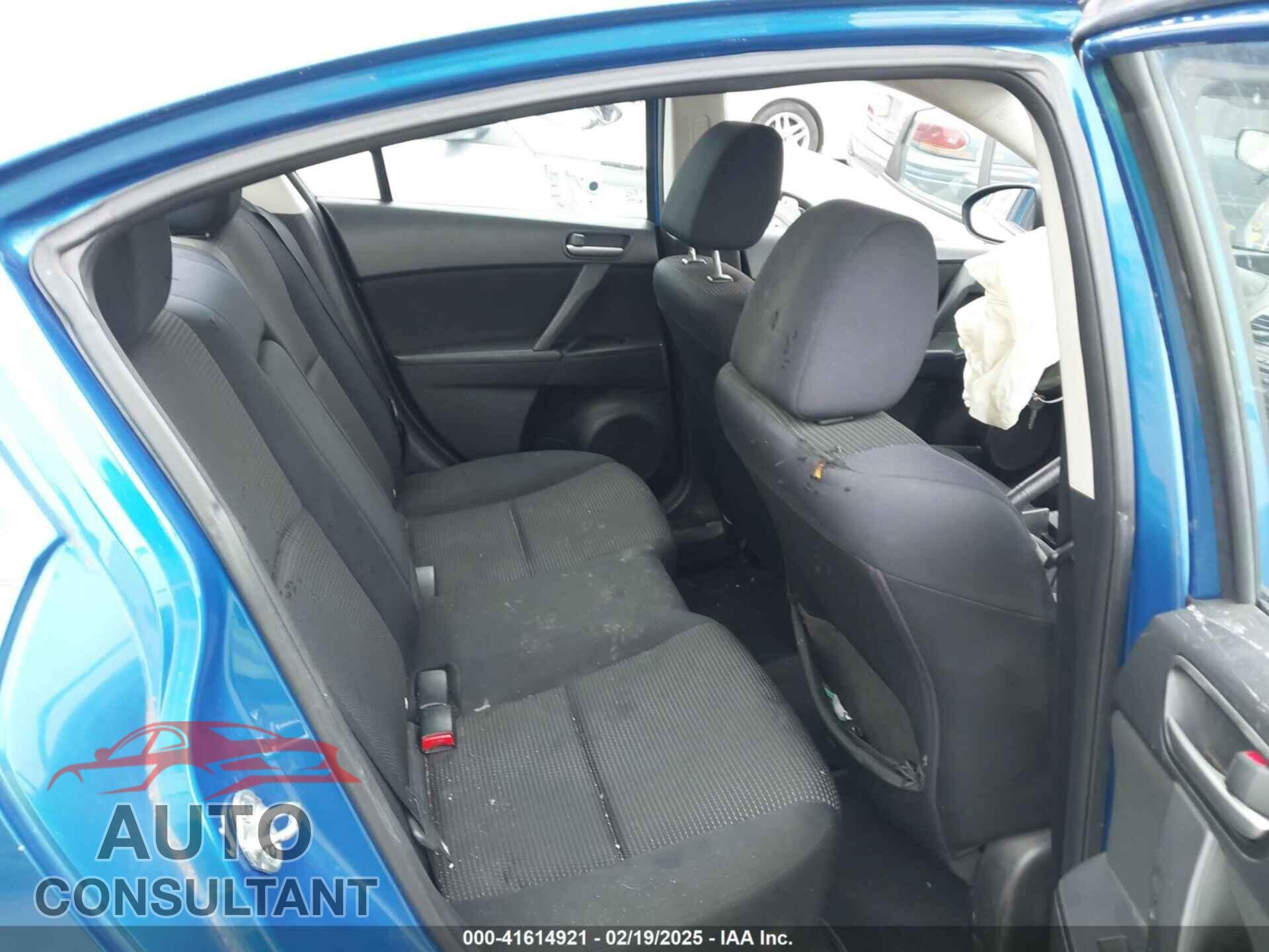 MAZDA MAZDA3 2012 - JM1BL1V77C1632312