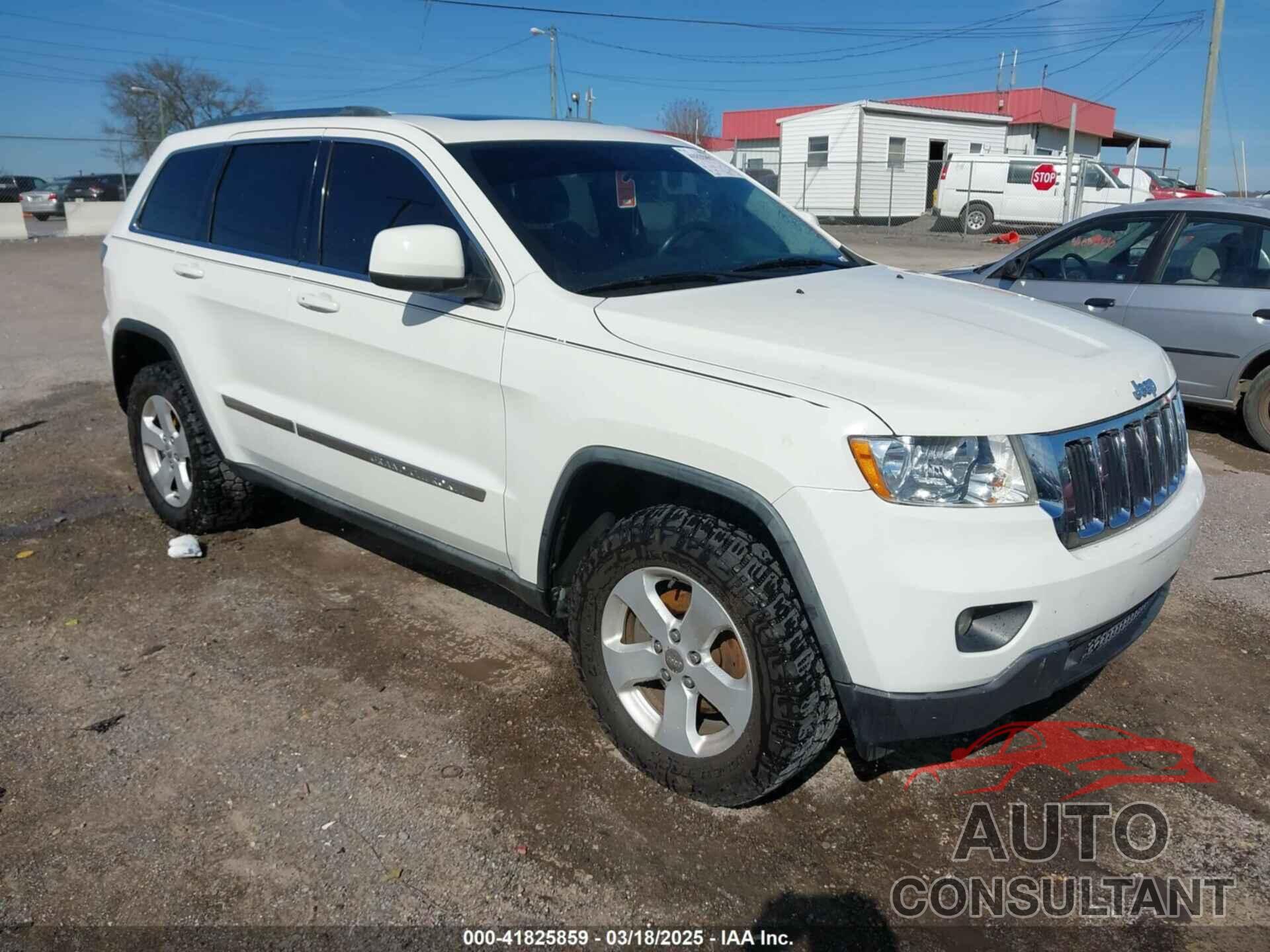 JEEP GRAND CHEROKEE 2011 - 1J4RR4GG5BC587105