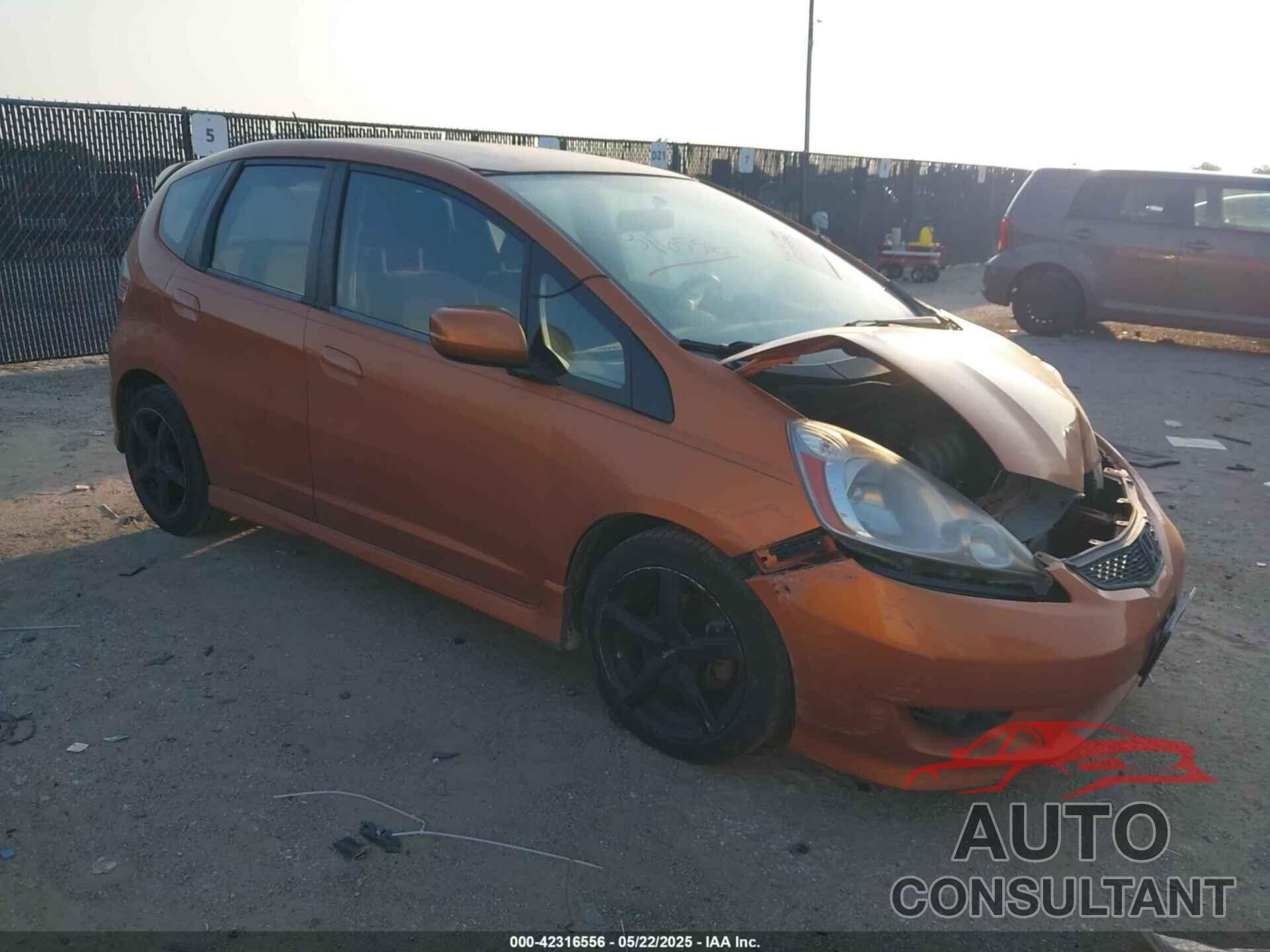 HONDA FIT 2010 - JHMGE8H43AS003257