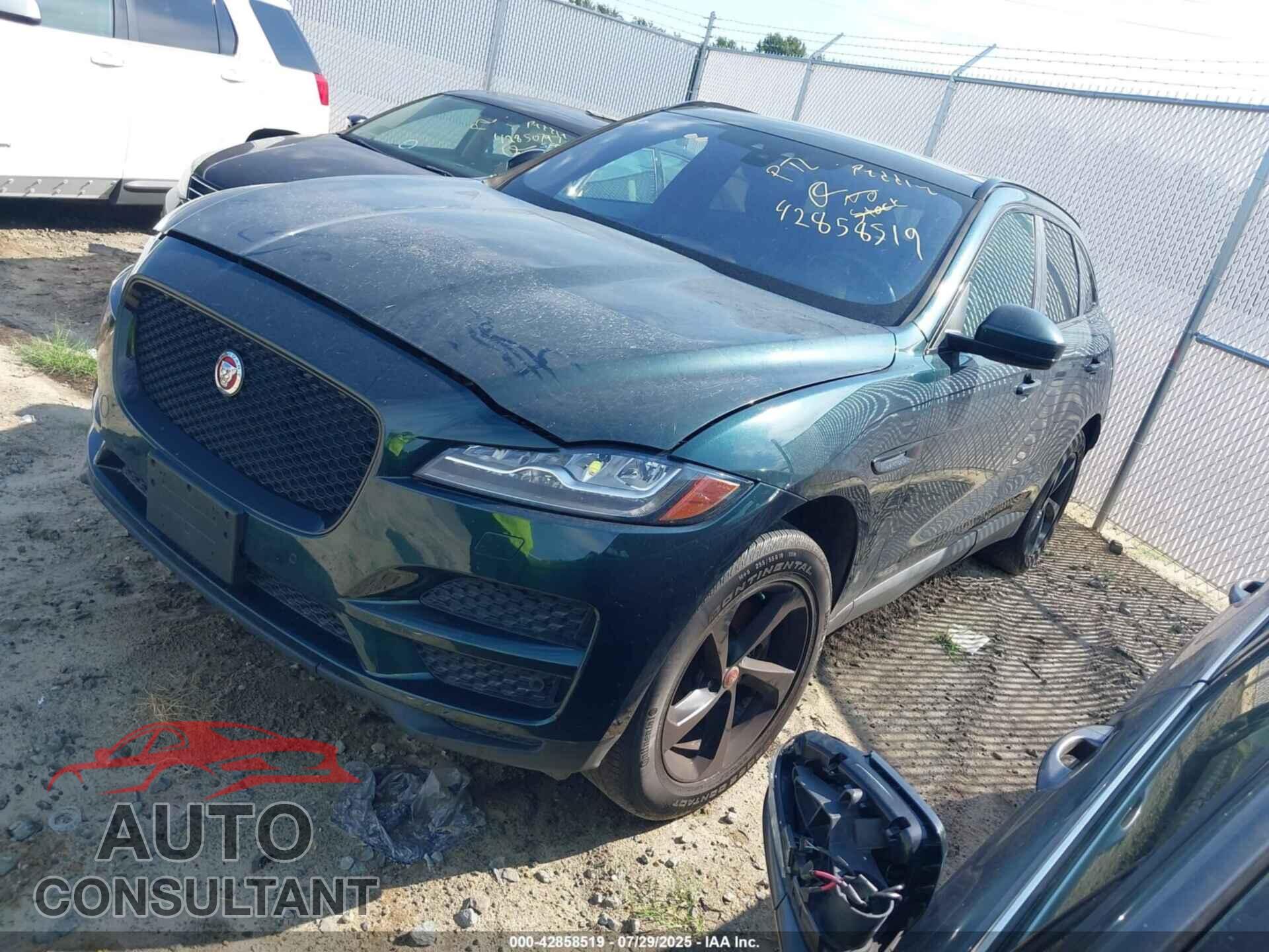 JAGUAR F-PACE 2017 - SADCK2BV4HA089156