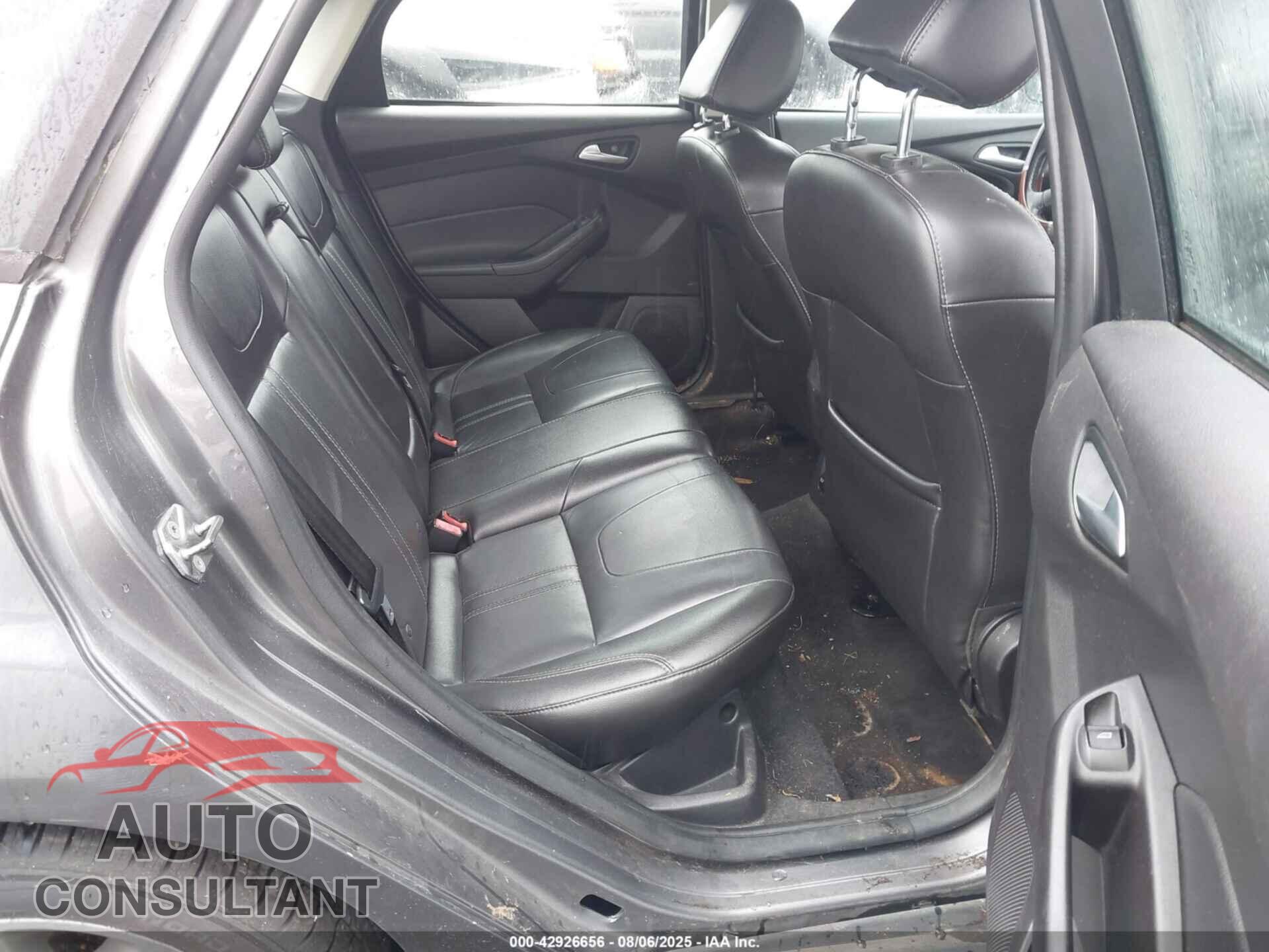 FORD FOCUS 2014 - 1FADP3F29EL414865