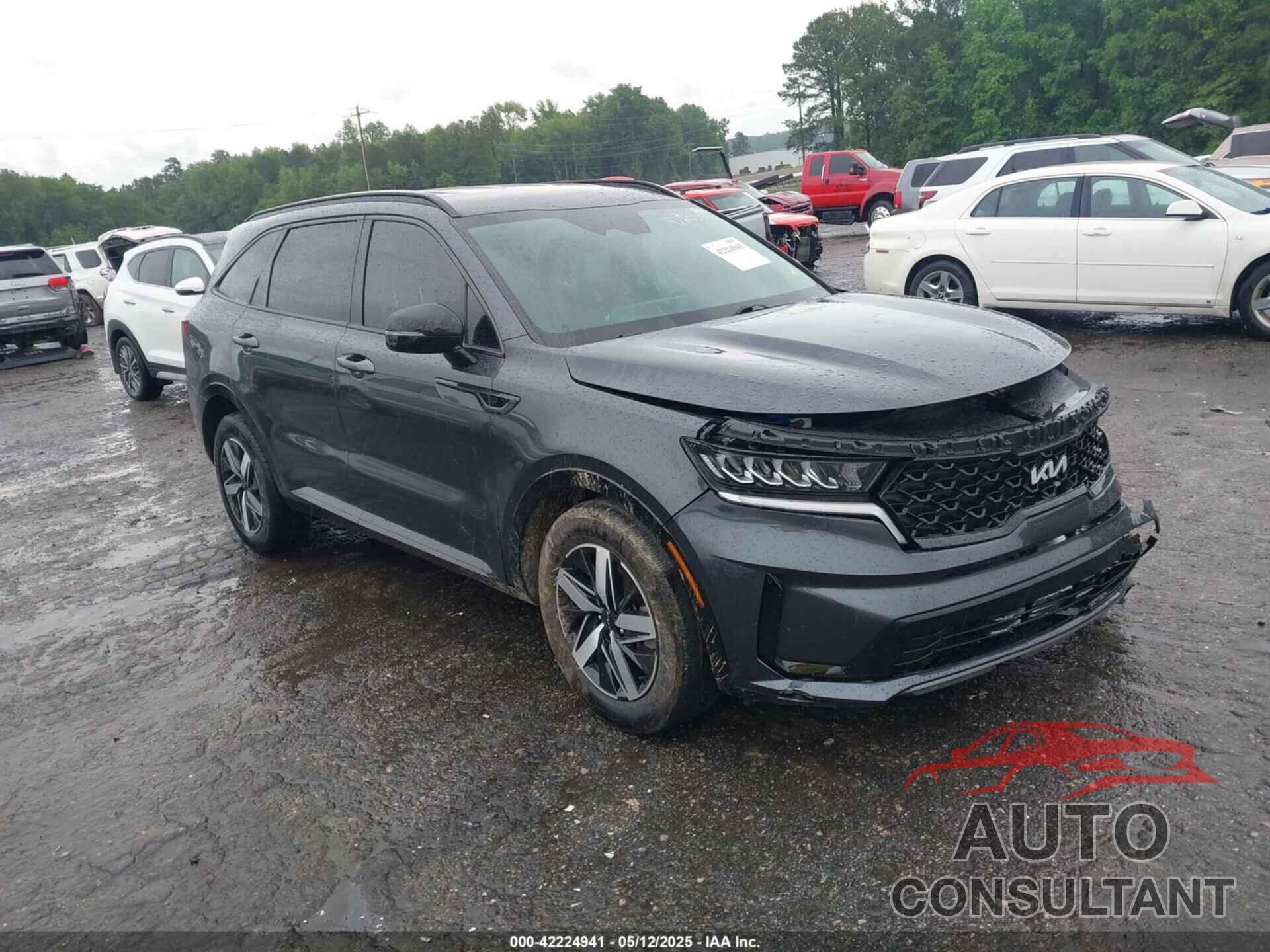 KIA SORENTO 2023 - 5XYRL4LC2PG247794