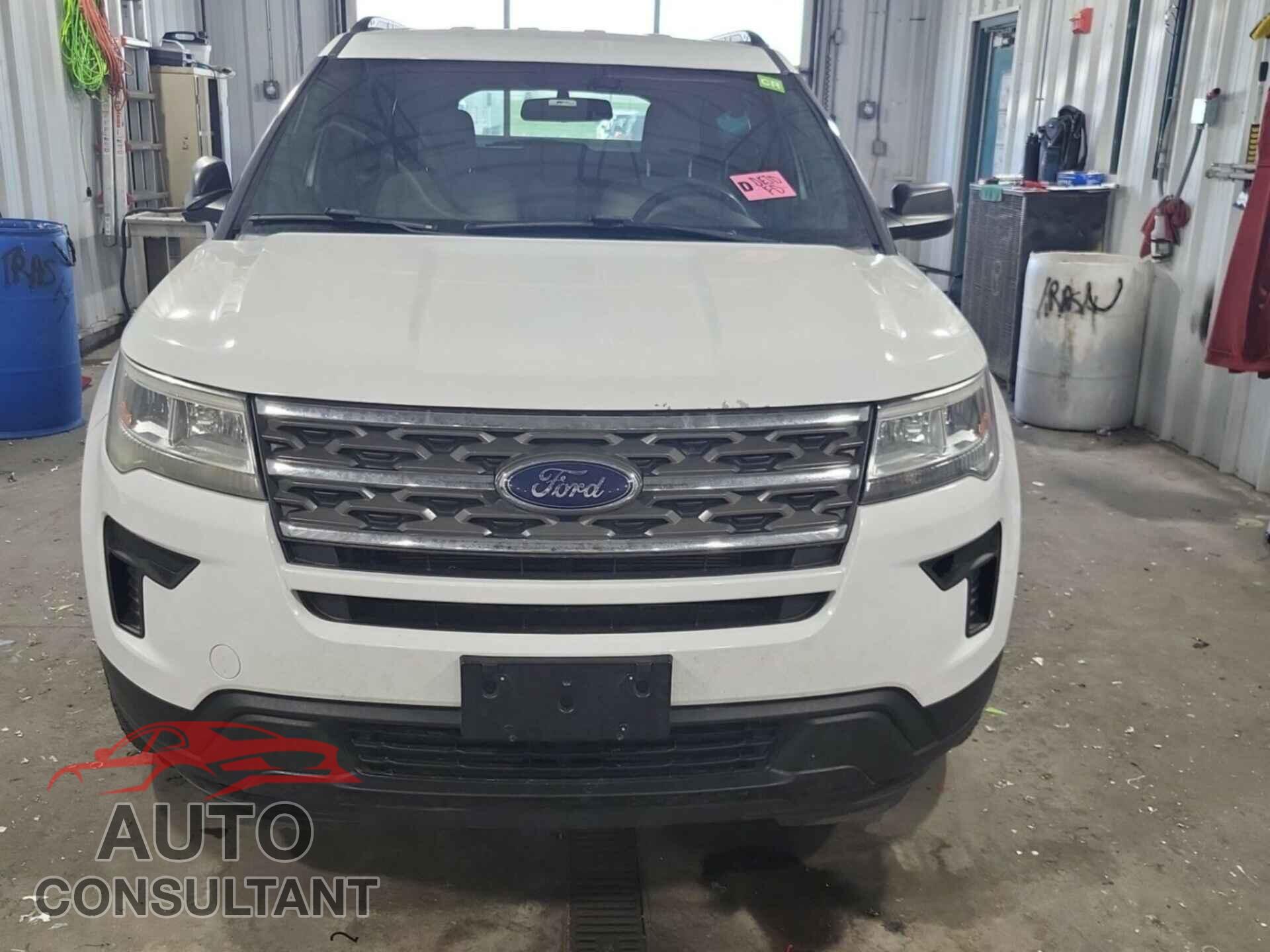 FORD EXPLORER 2018 - 1FM5K8B82JGB35163