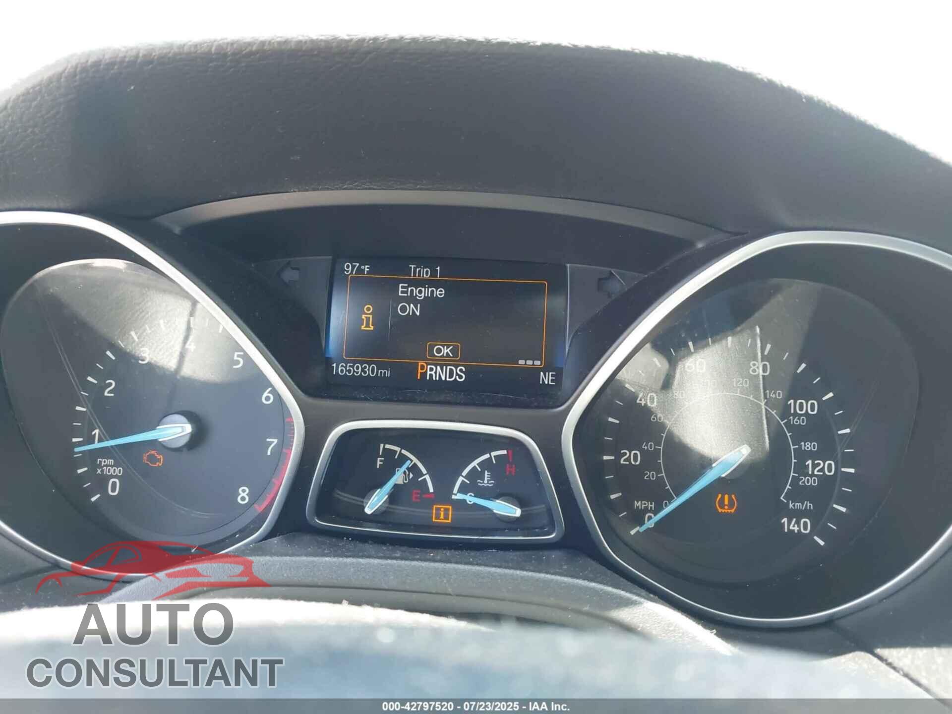 FORD FOCUS 2015 - 1FADP3F25FL368582