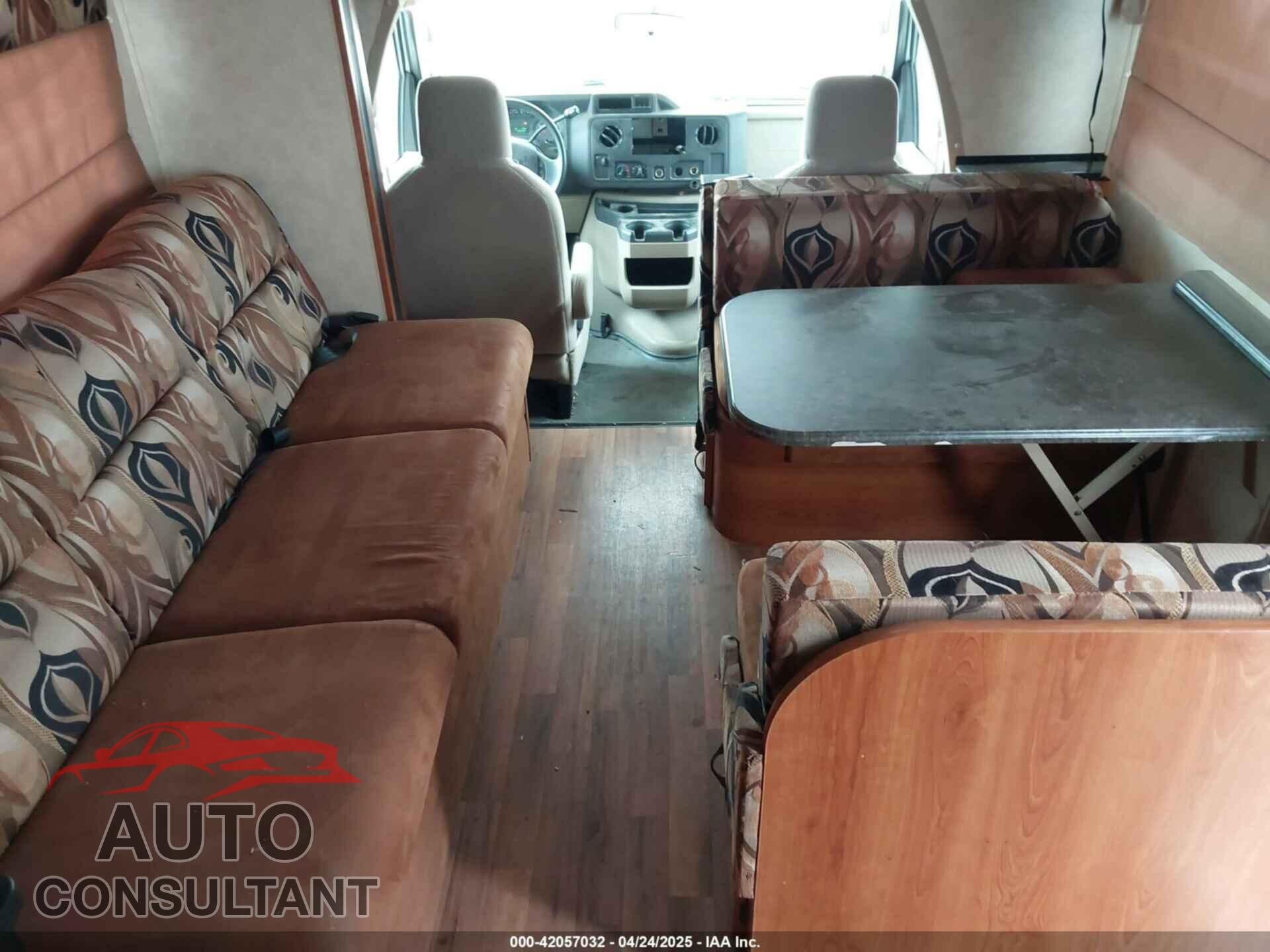 FORD E-450 CUTAWAY 2011 - 1FDXE4FS8BDA45873