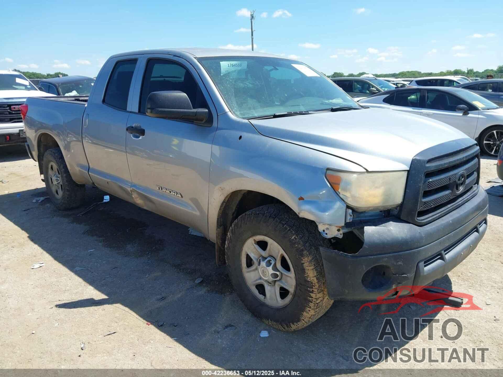 TOYOTA TUNDRA 2013 - 5TFRM5F16DX063979