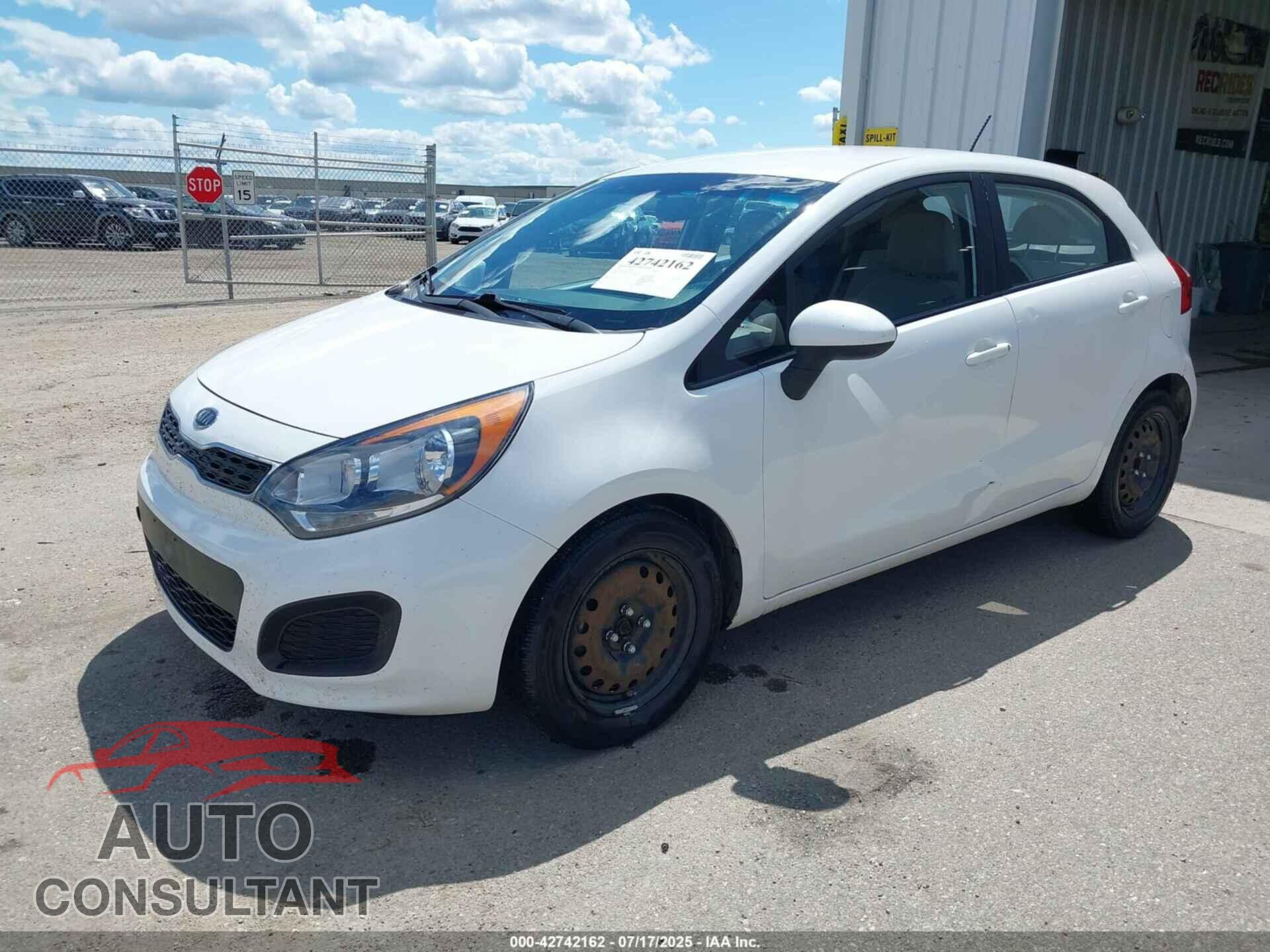 KIA RIO5 2012 - KNADN5A32C6012433