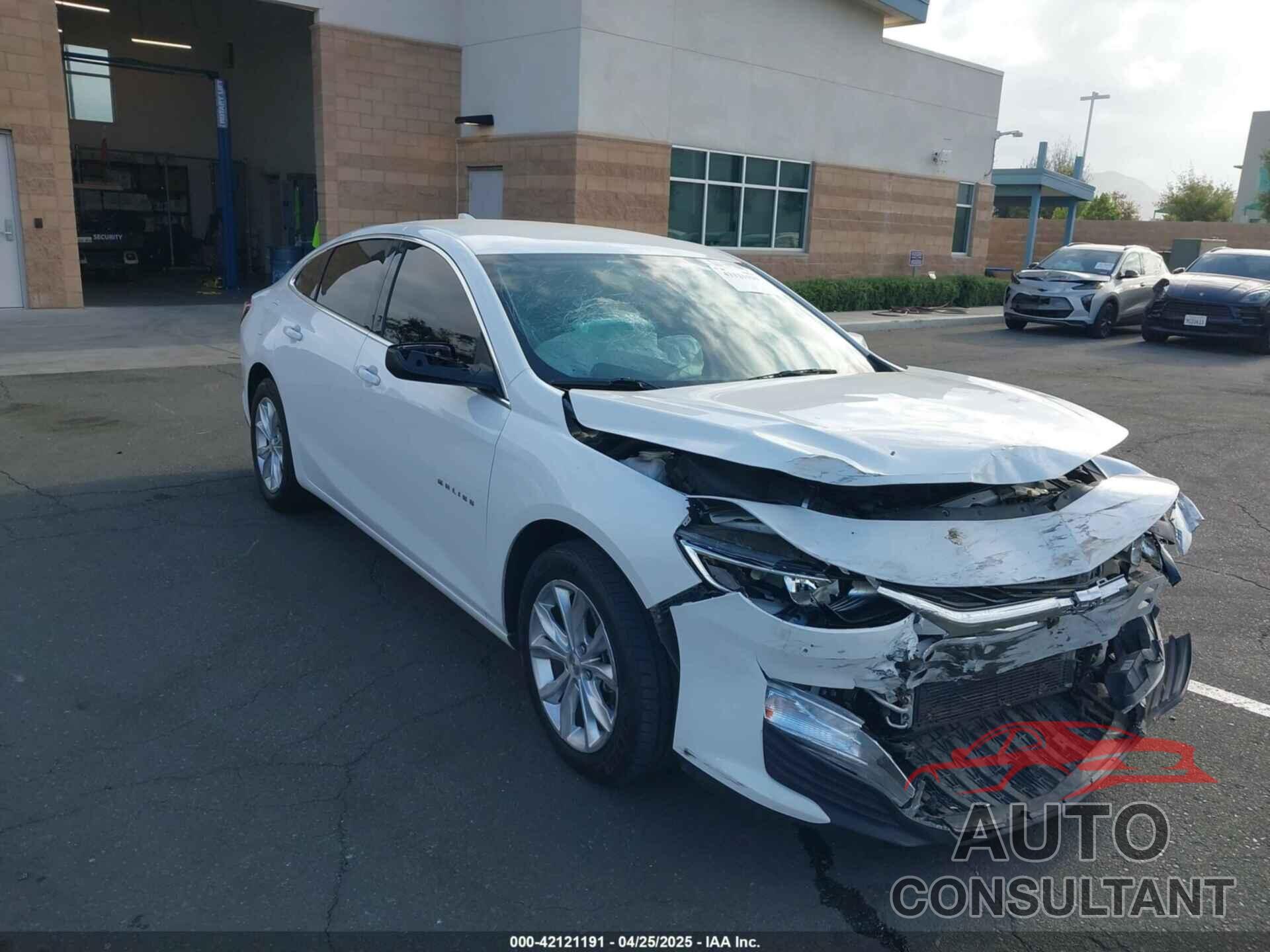 CHEVROLET MALIBU 2019 - 1G1ZD5ST7KF152897