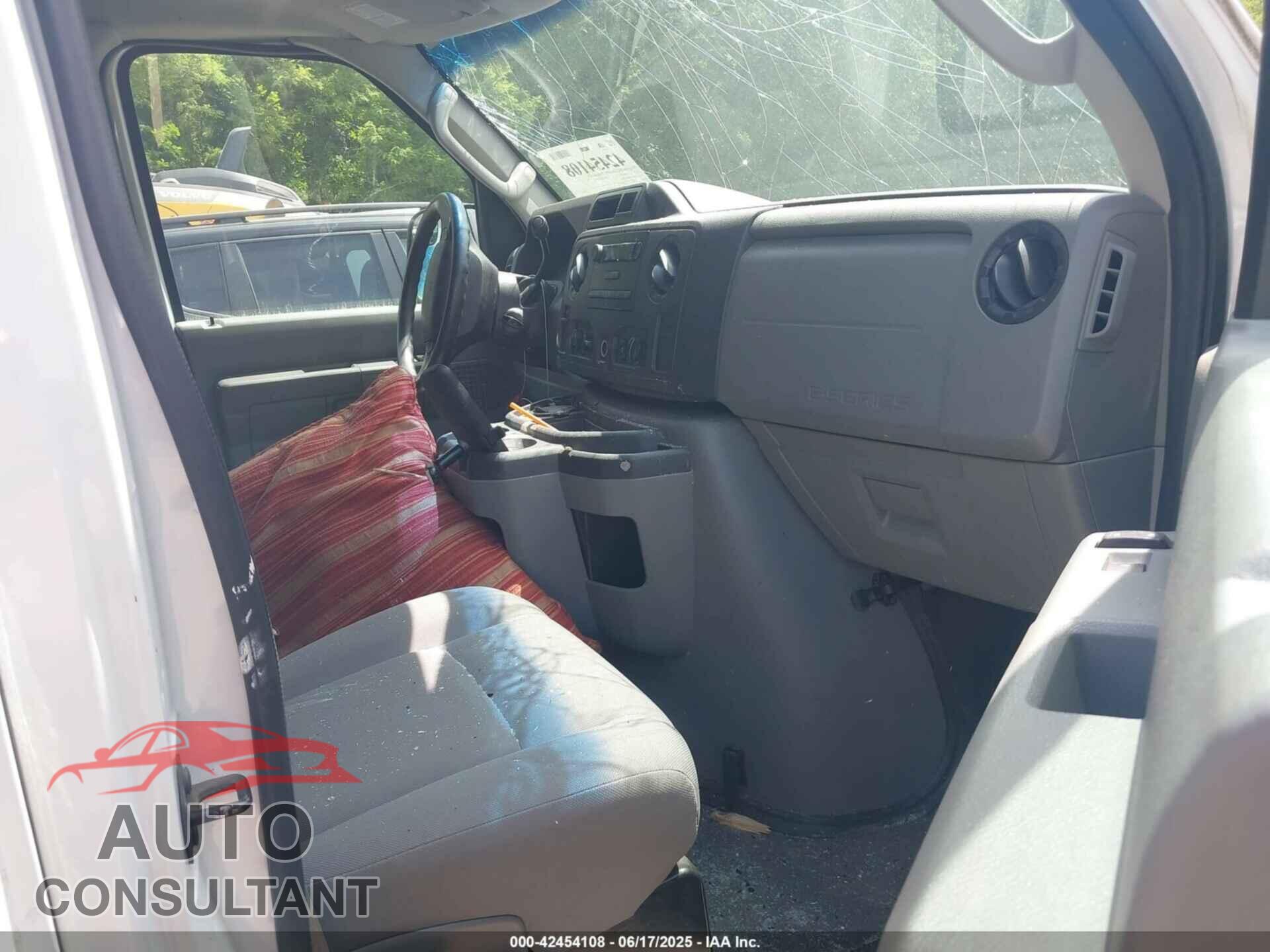FORD E-150 2011 - 1FTNE1EW4BDA28924