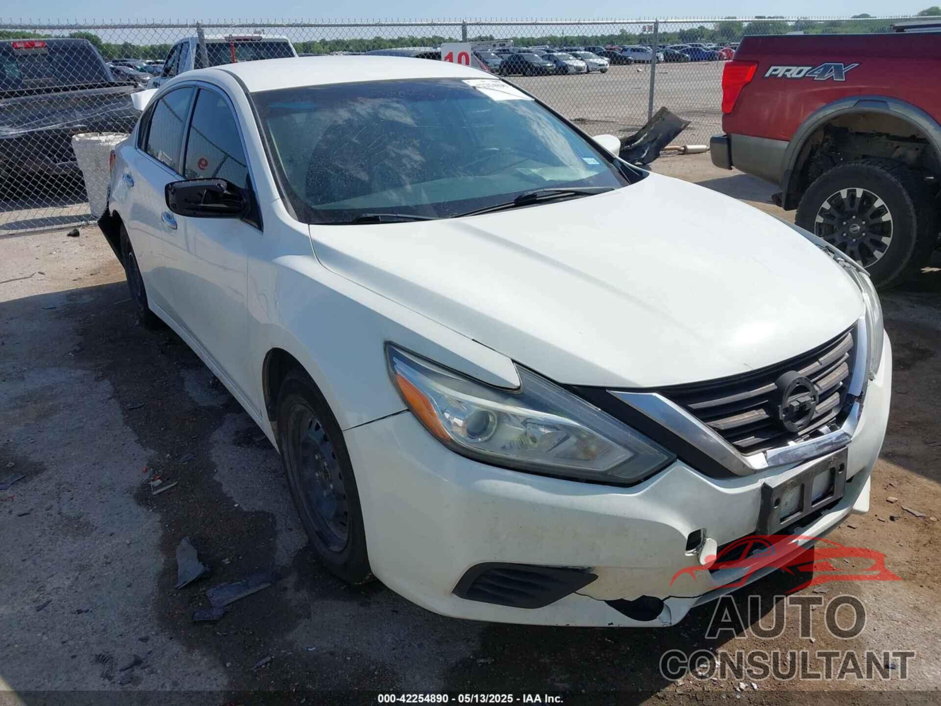 NISSAN ALTIMA 2017 - 1N4AL3APXHC271463