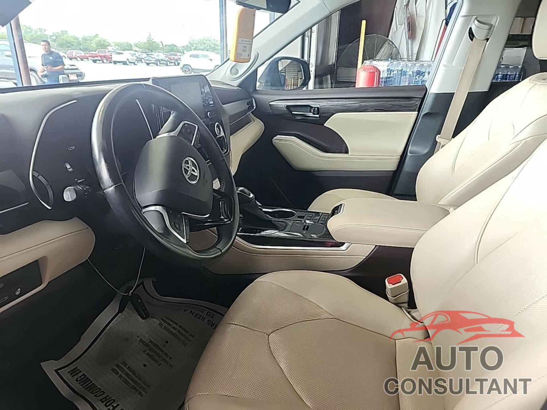 TOYOTA HIGHLANDER 2020 - 5TDYZRAH4LS003292
