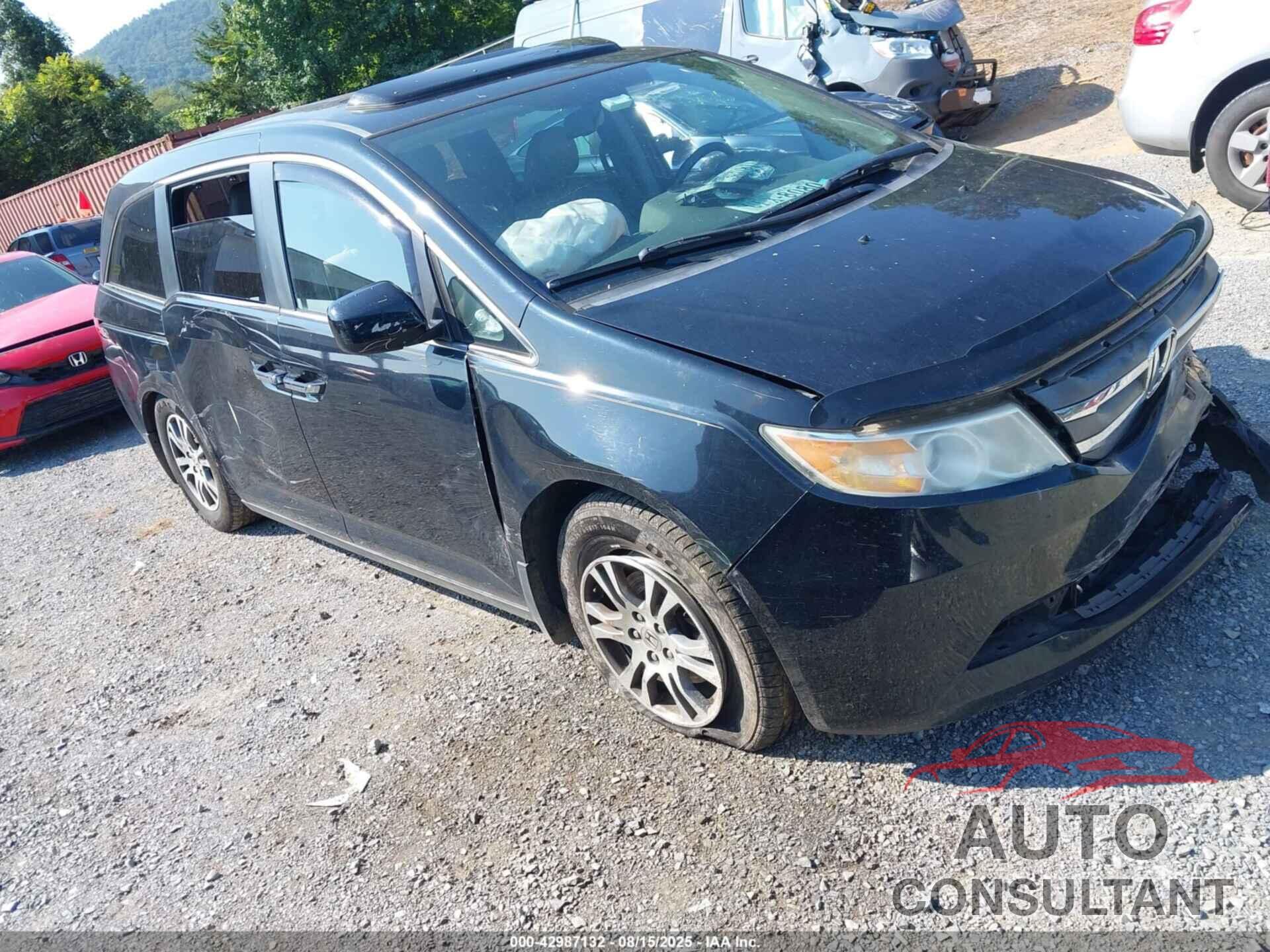 HONDA ODYSSEY 2013 - 5FNRL5H69DB010862