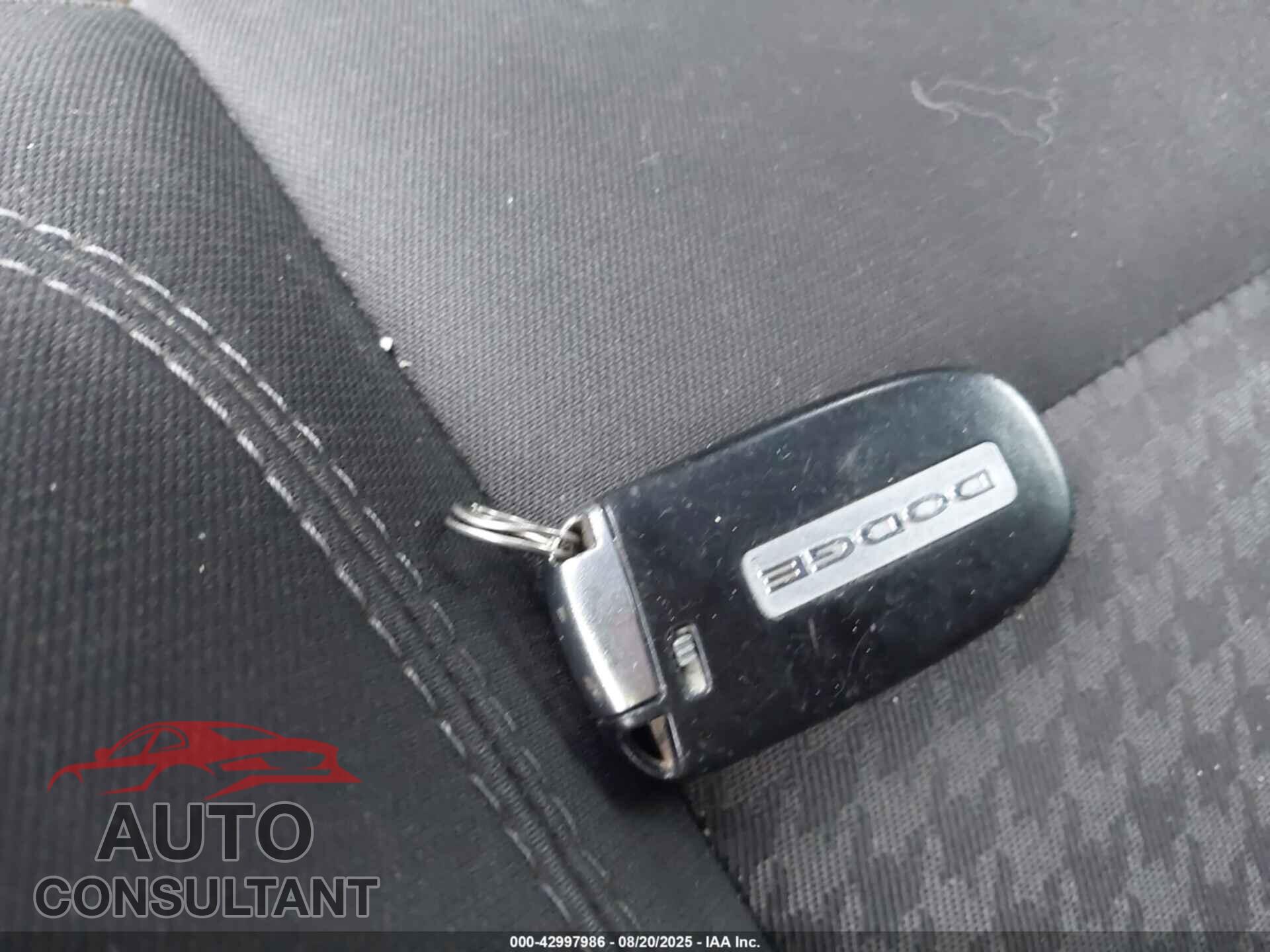 DODGE CHALLENGER 2017 - 2C3CDZAG4HH651872