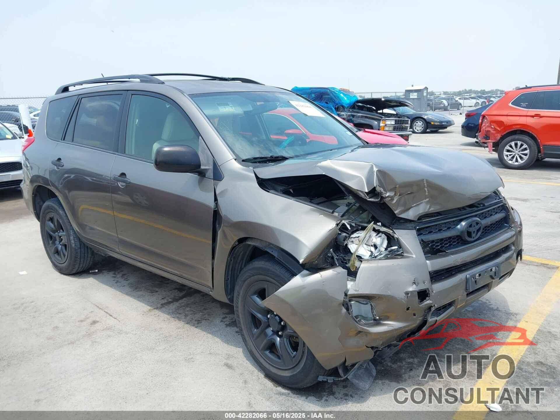 TOYOTA RAV4 2012 - JTMKF4DV5C5046693