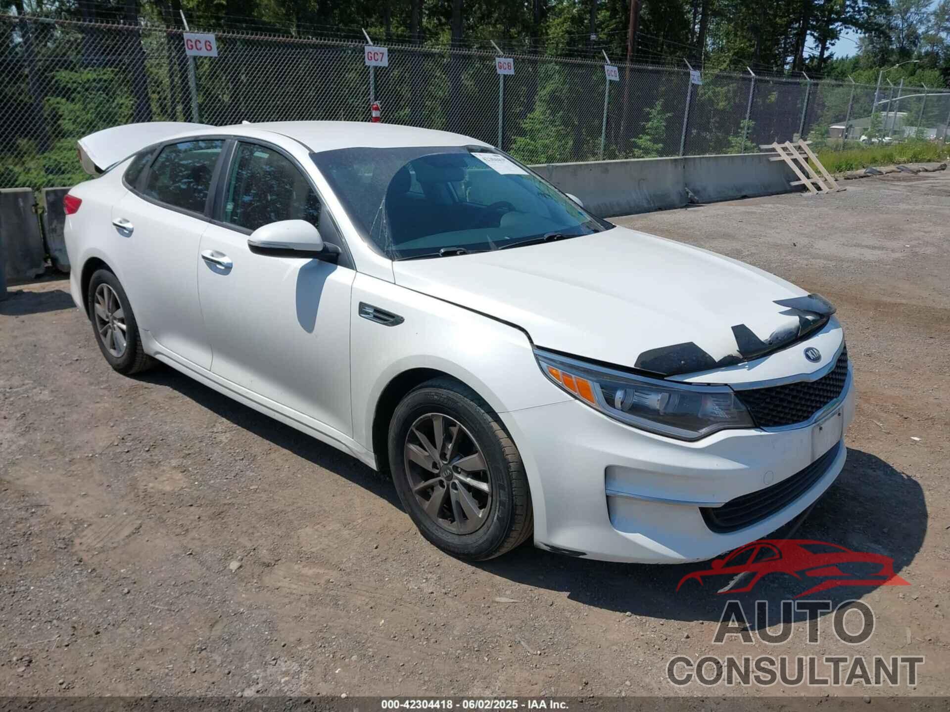 KIA OPTIMA 2016 - KNAGT4L35G5084121