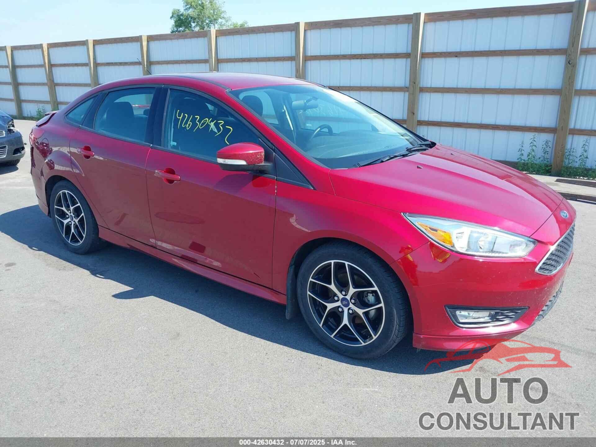 FORD FOCUS 2015 - 1FADP3F23FL220625