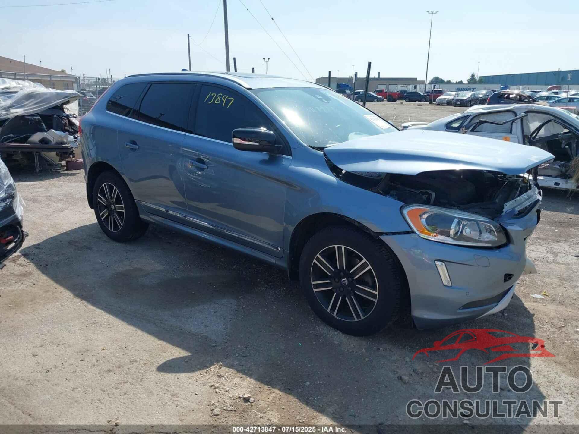VOLVO XC60 2017 - YV440MRR2H2088685
