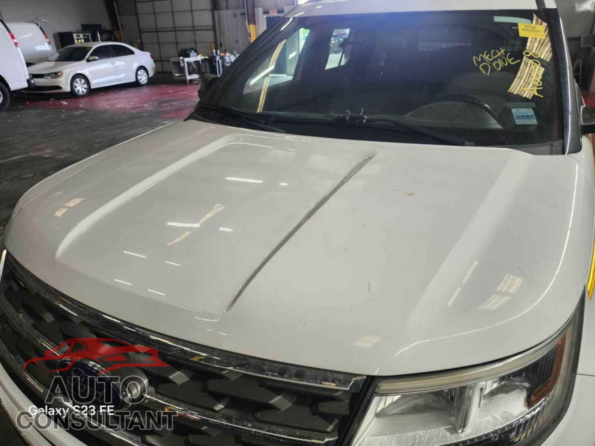 FORD EXPLORER 2018 - 1FM5K8B80JGB60188
