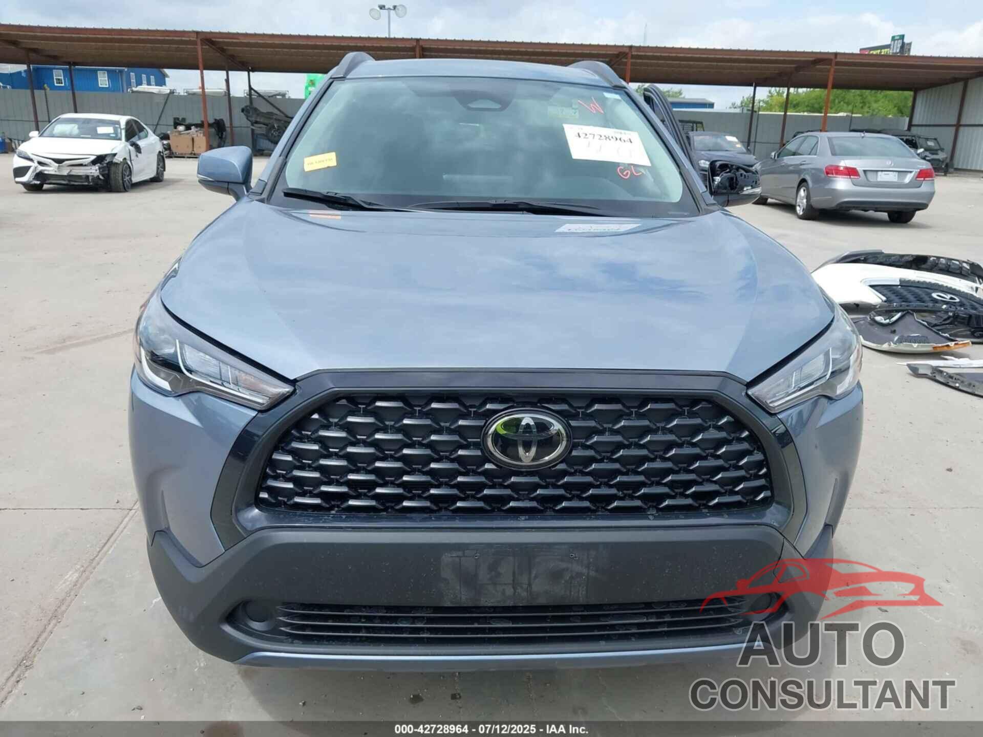 TOYOTA COROLLA CROSS 2023 - 7MUCAAAG9PV042997