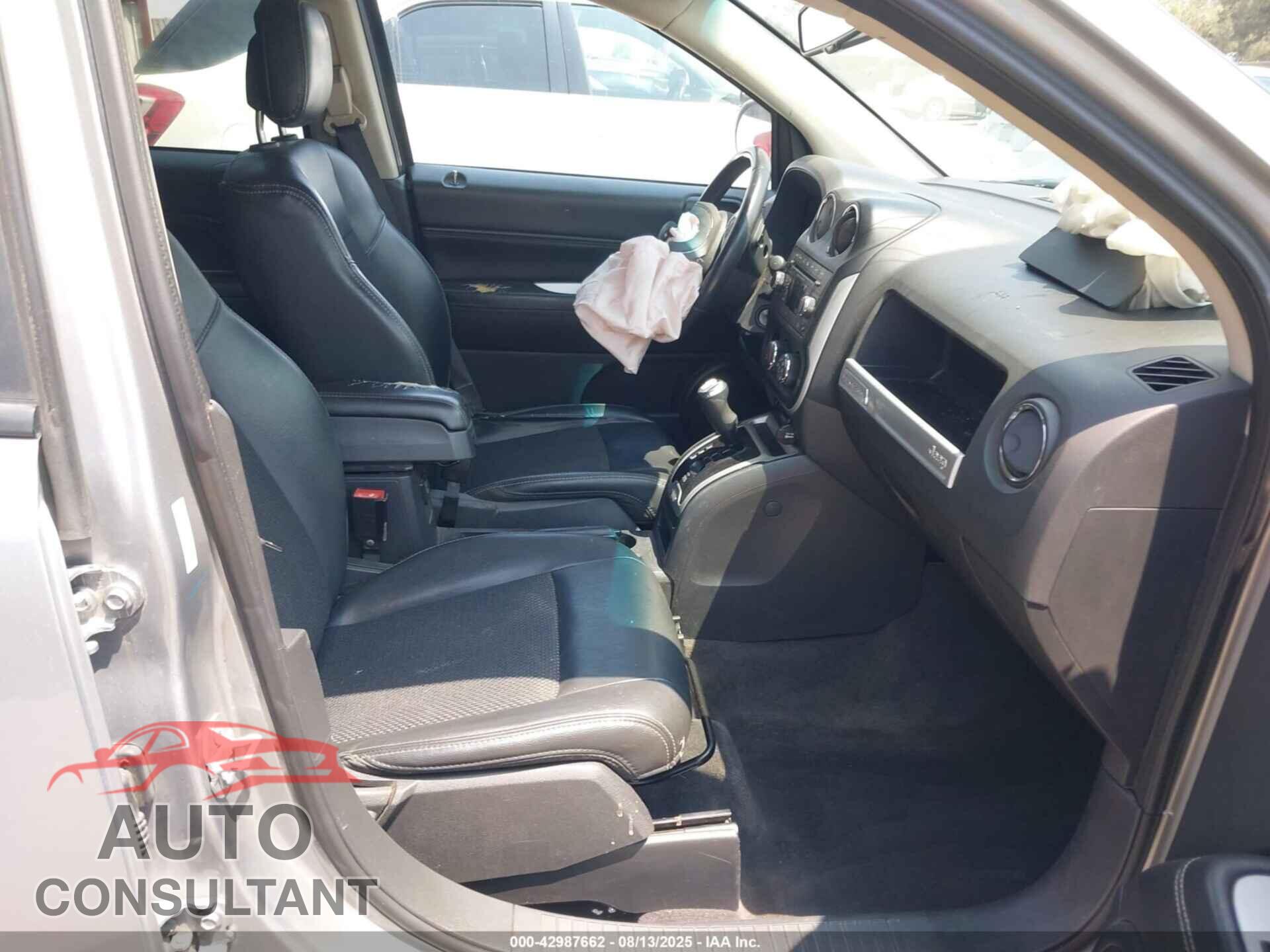 JEEP COMPASS 2017 - 1C4NJCEB5HD182409
