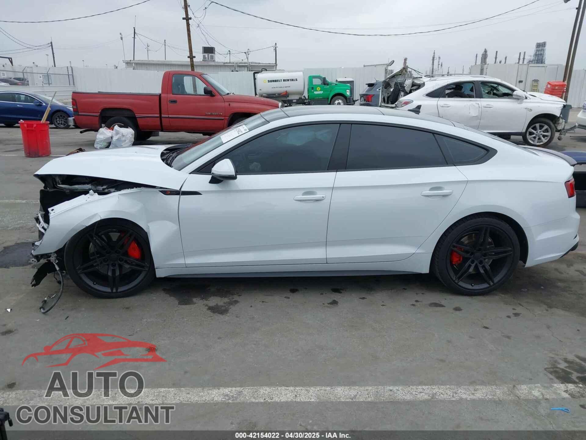 AUDI A5 2019 - WAUENCF57KA077101
