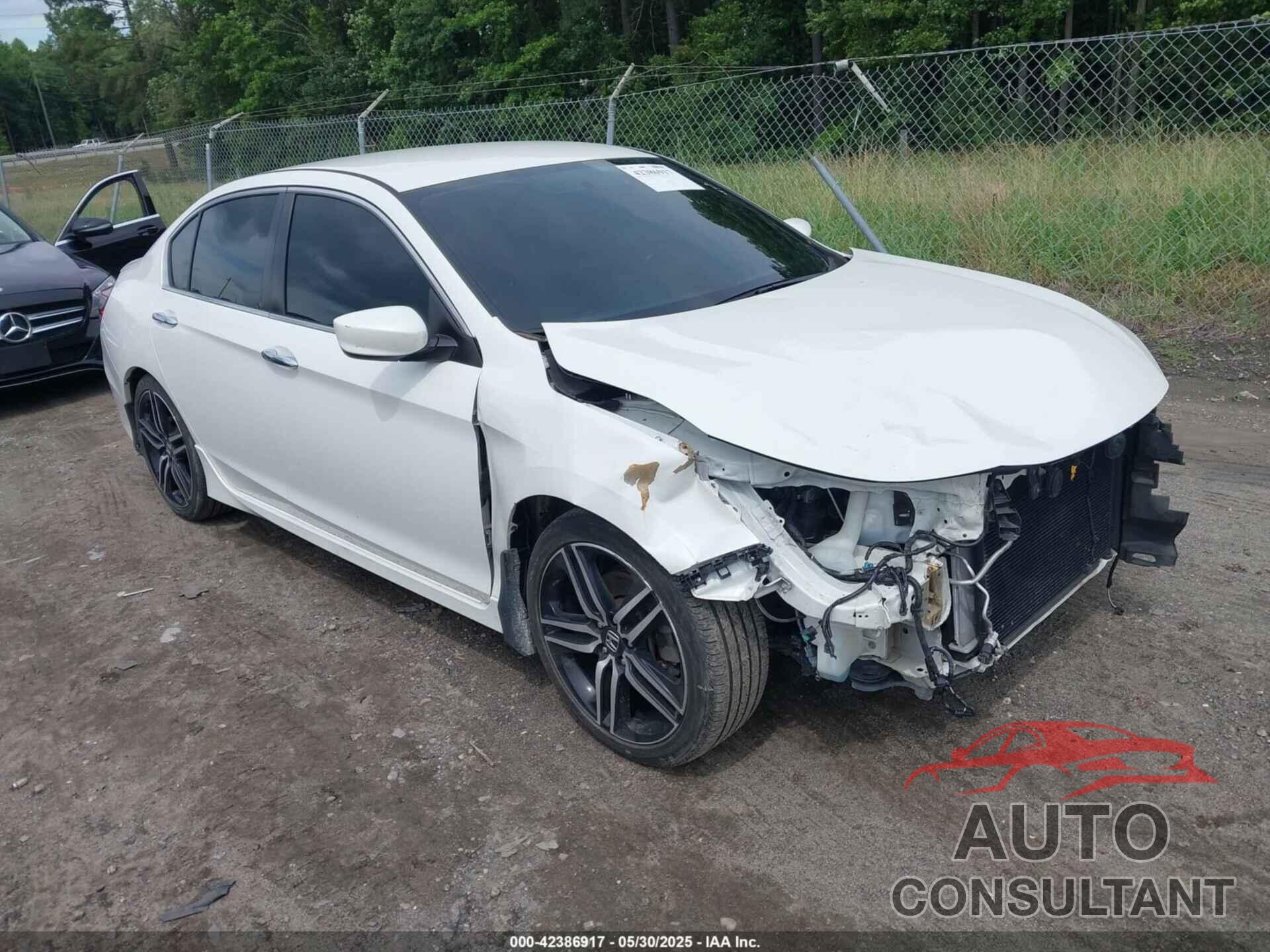 HONDA ACCORD 2017 - 1HGCR2F52HA300082