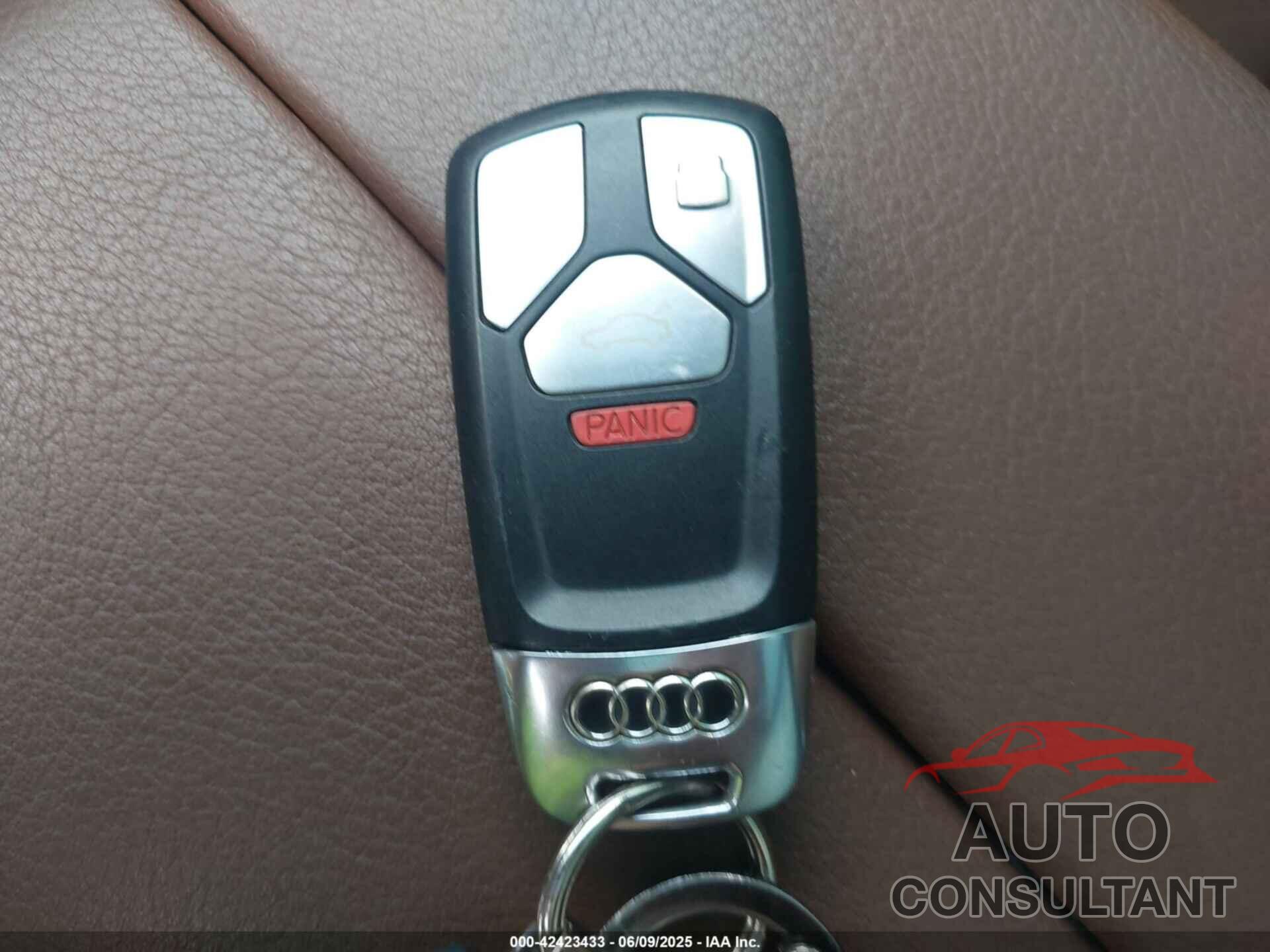 AUDI Q7 2017 - WA1VAAF73HD037362
