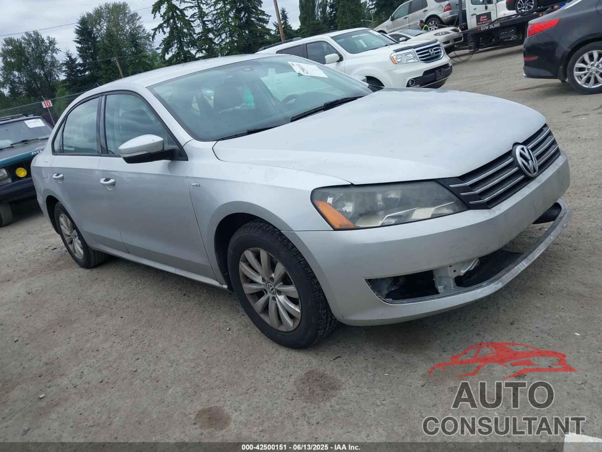 VOLKSWAGEN PASSAT 2015 - 1VWAT7A36FC060267
