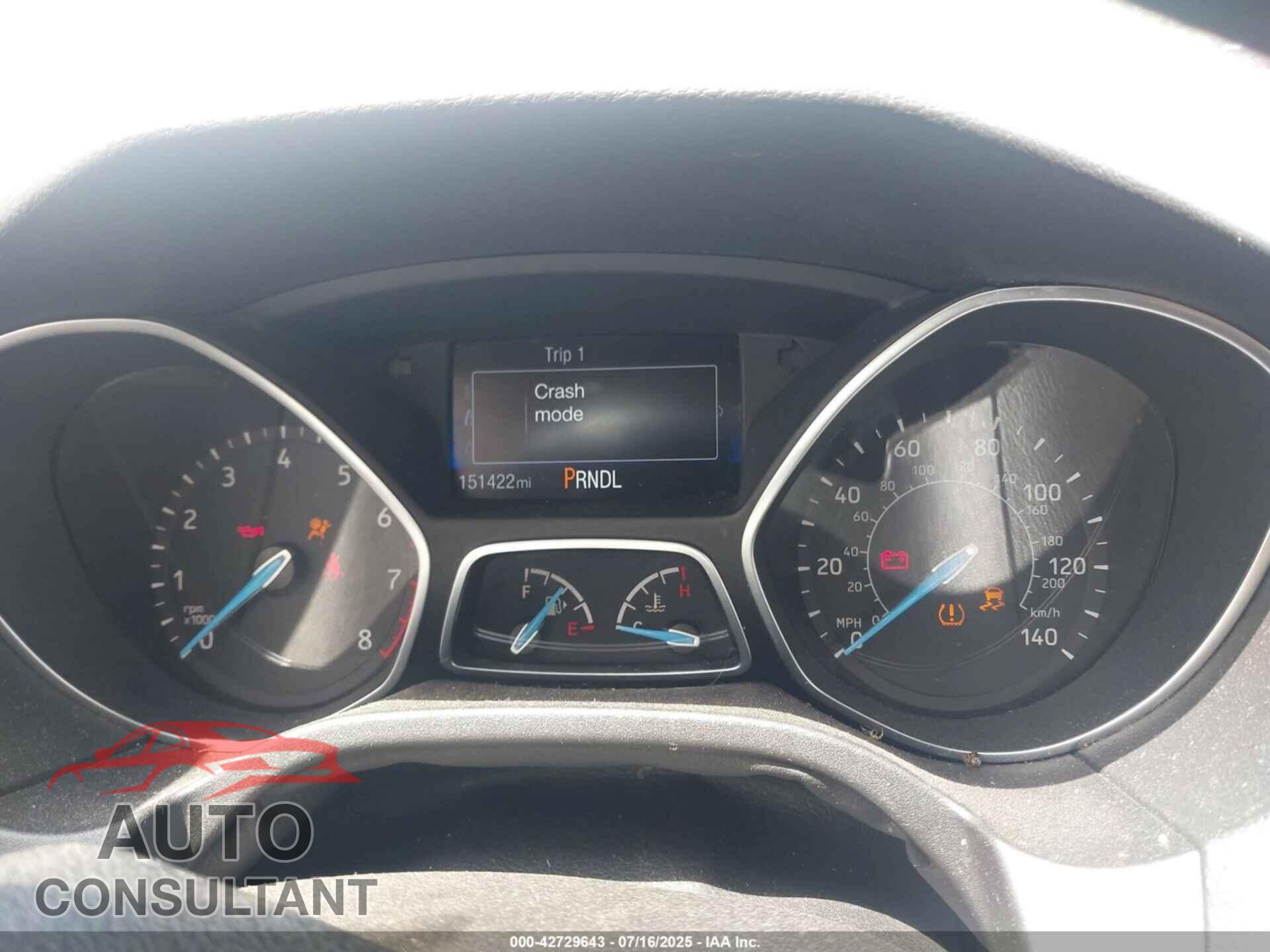 FORD FOCUS 2017 - 1FADP3E20HL277353
