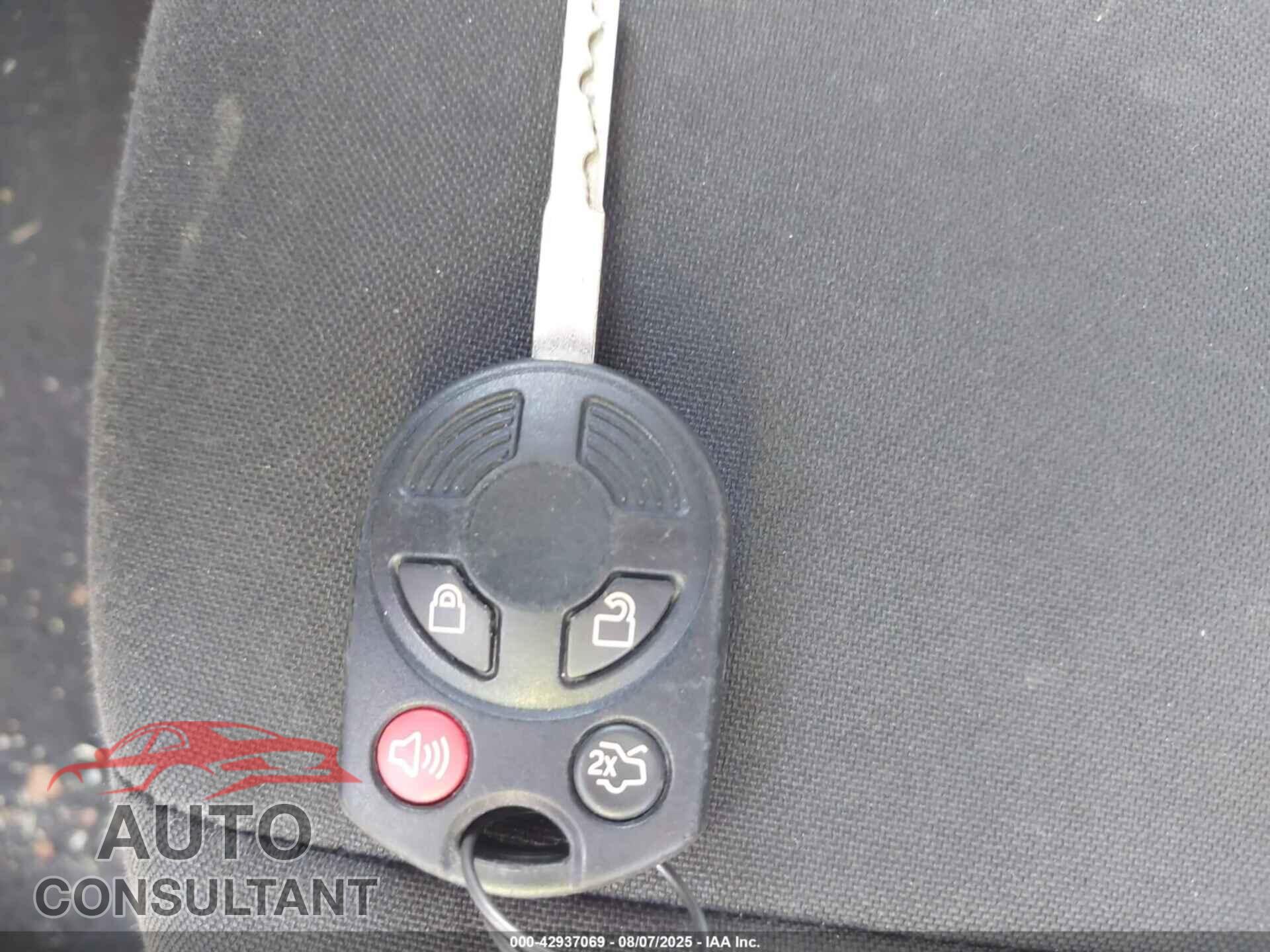 FORD FOCUS 2017 - 1FADP3E2XHL306261