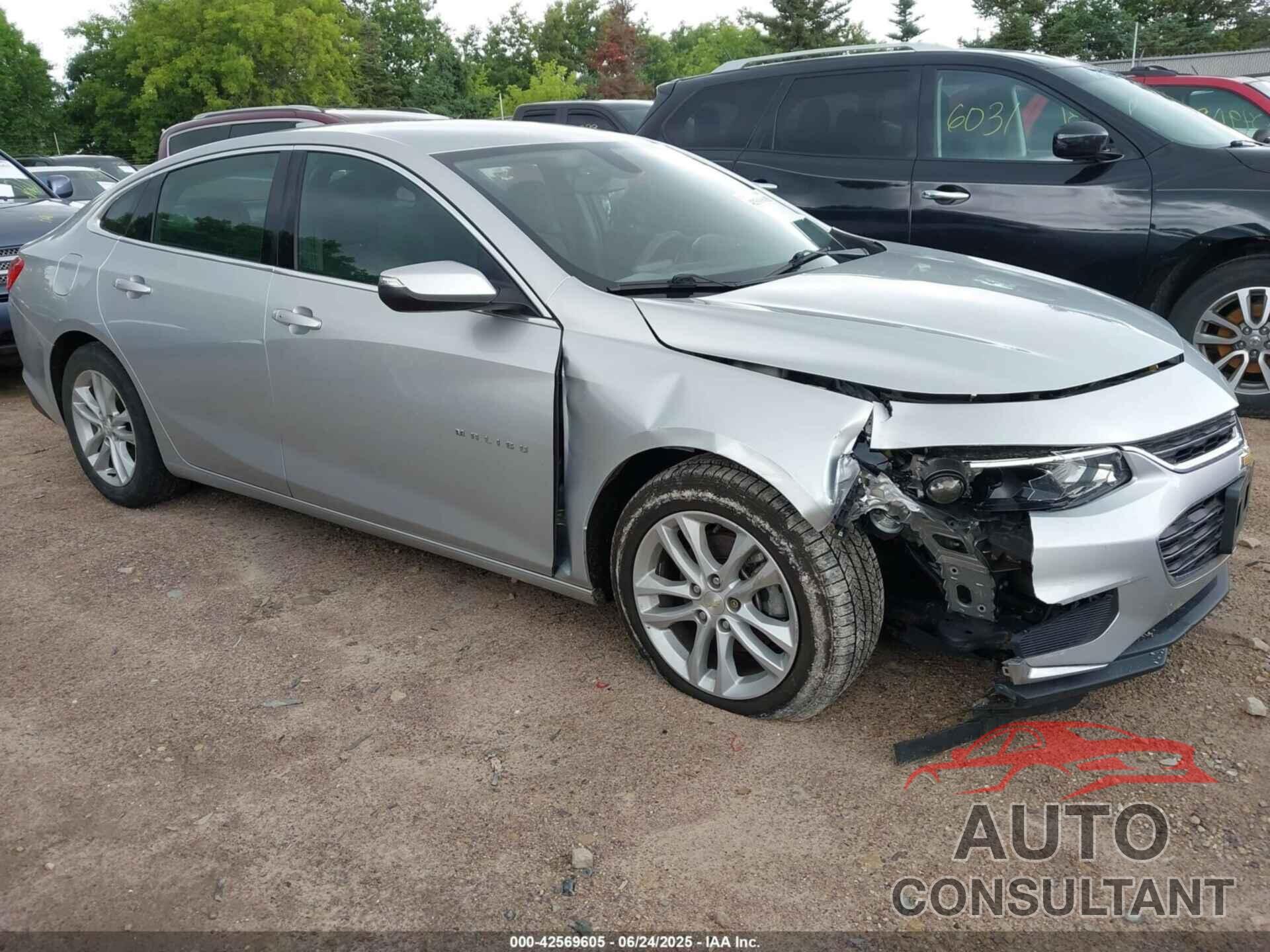 CHEVROLET MALIBU 2017 - 1G1ZE5STXHF119057