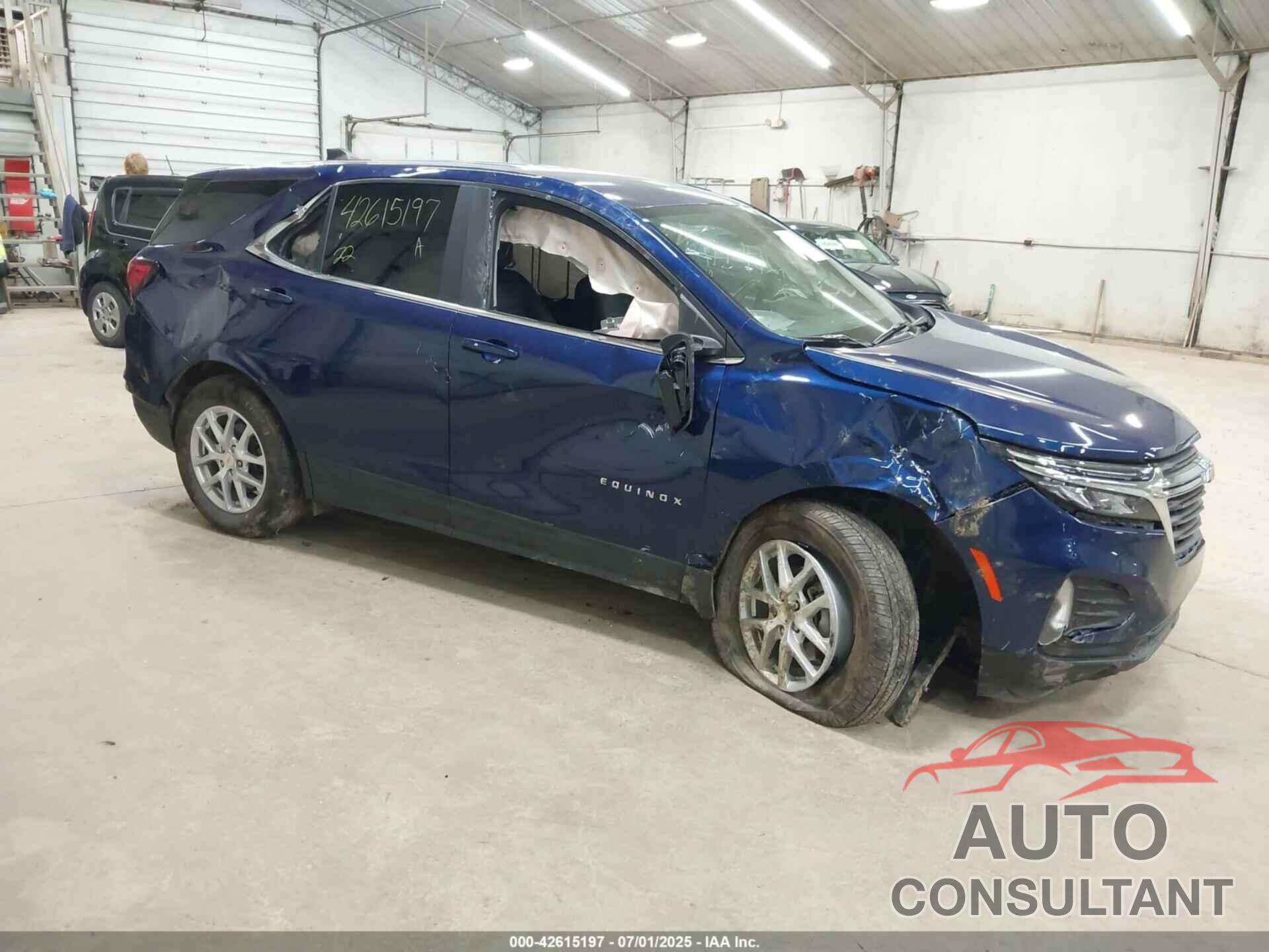 CHEVROLET EQUINOX 2022 - 3GNAXUEV8NL302679